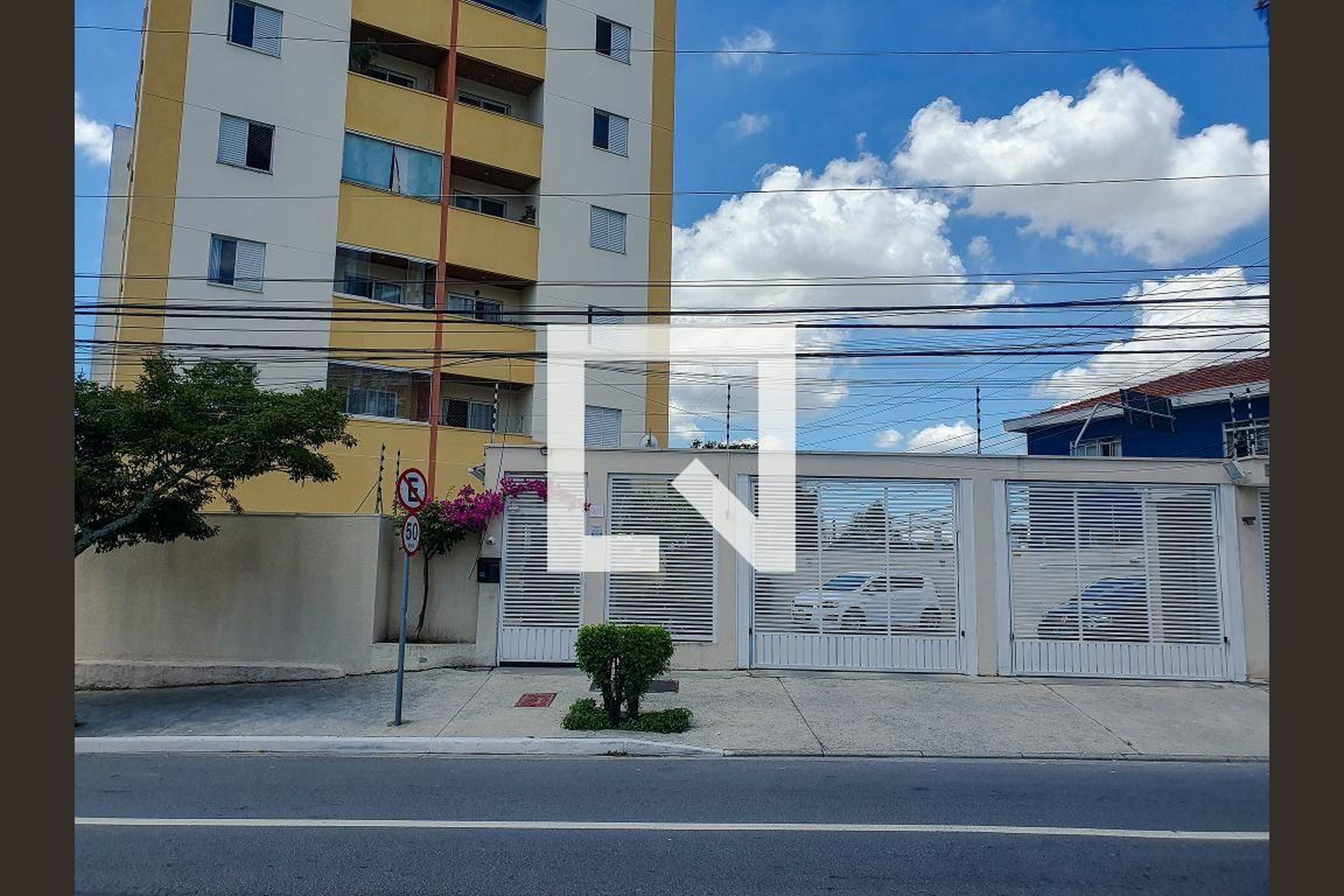Fachada Residencial Las Palmas