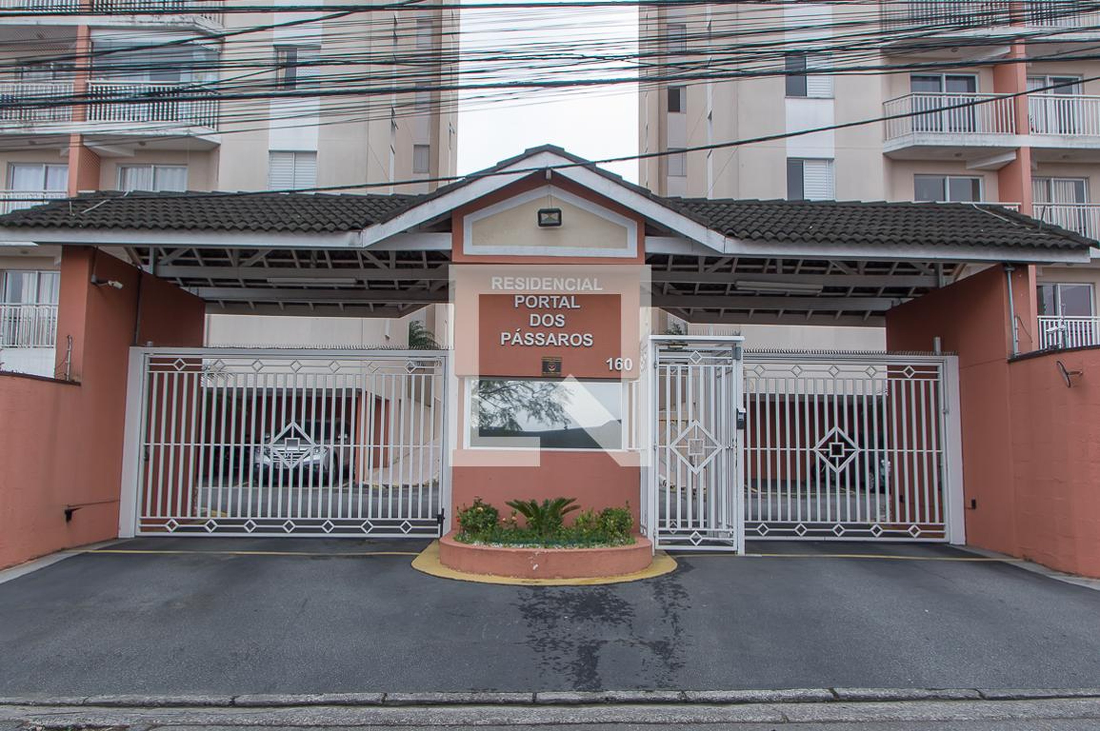 Fachada Condomínio Portal dos Pássaros