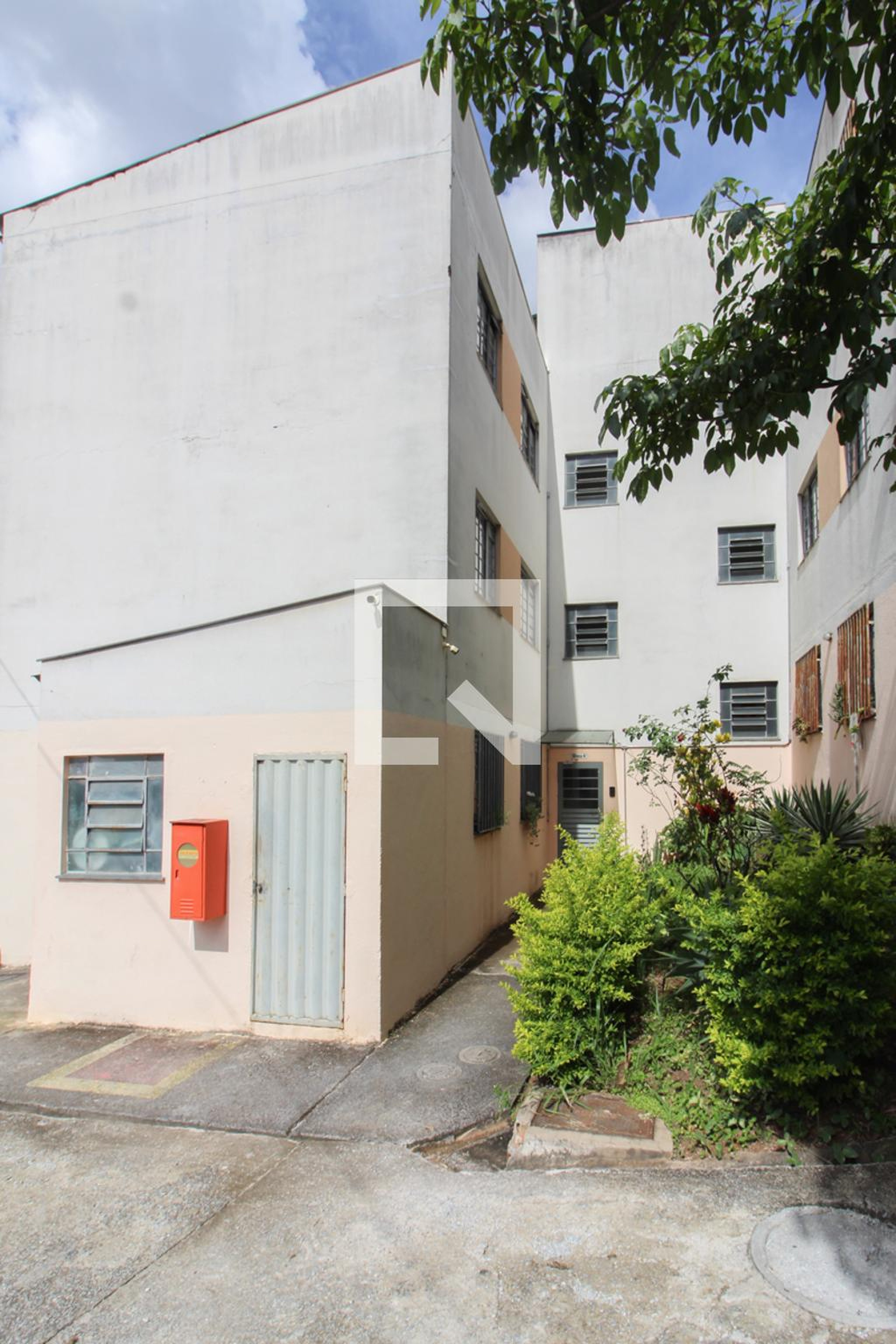 Entrada do Prédio - Residencial Monte Verde