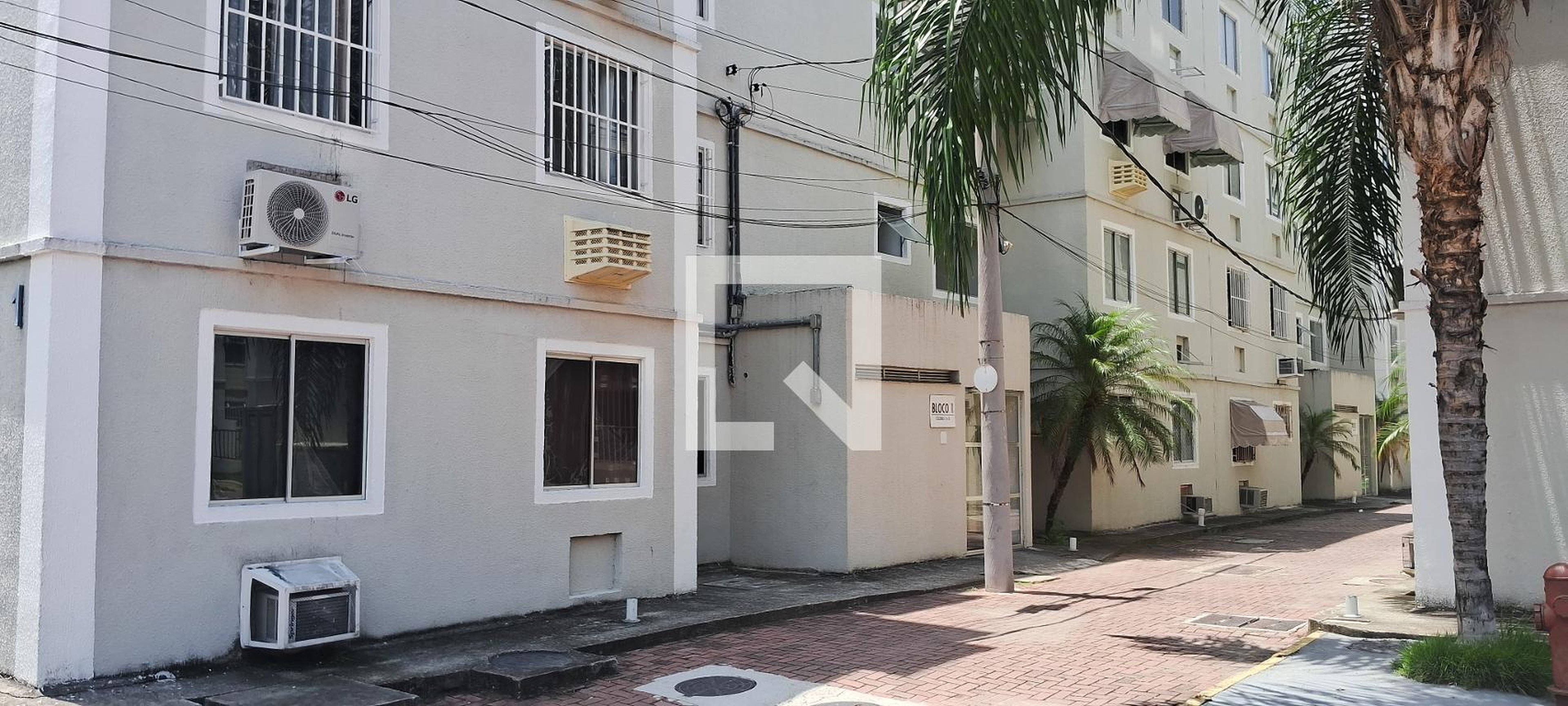 Fachada Condomínio Completo Zona Norte