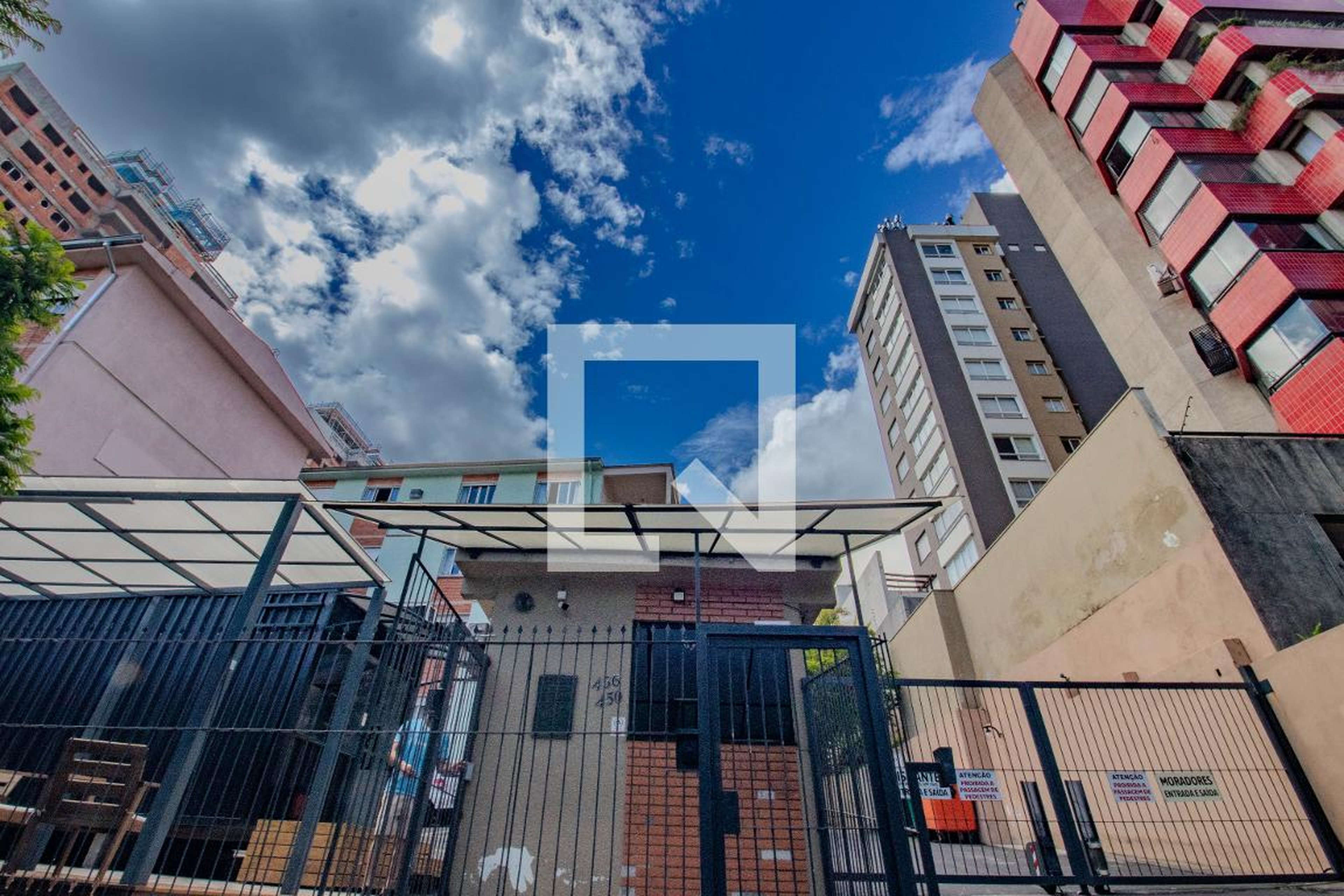 Fachada do Condomínio Condomínio Conjunto Residencial Envenheiro João Machado Fortes