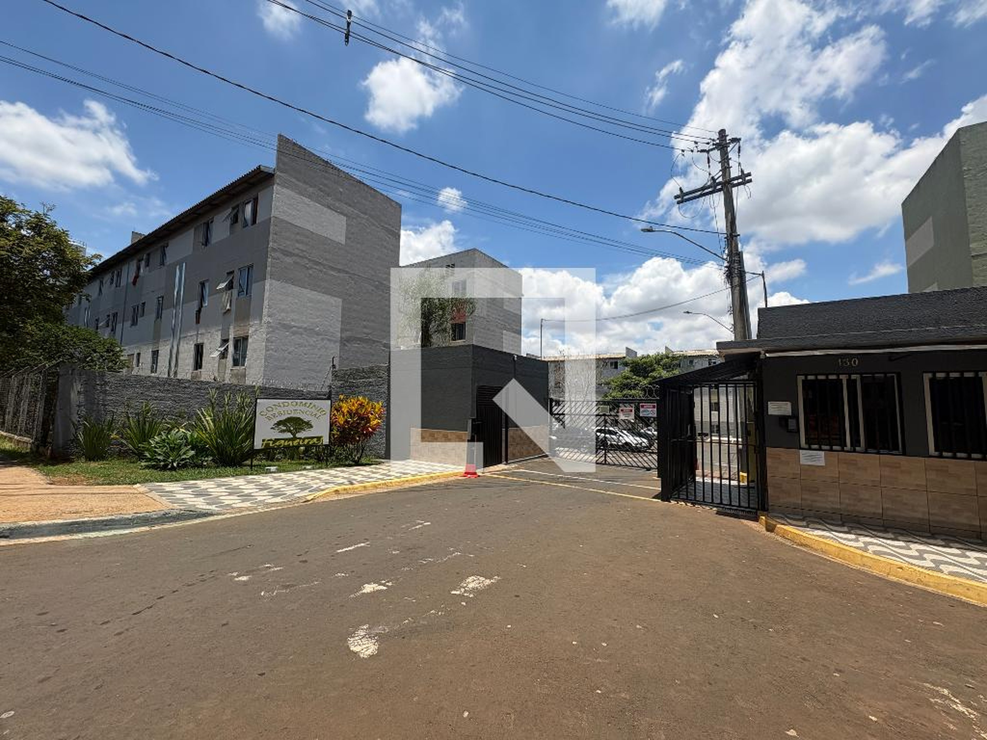 Fachada Condomínio Figueiras