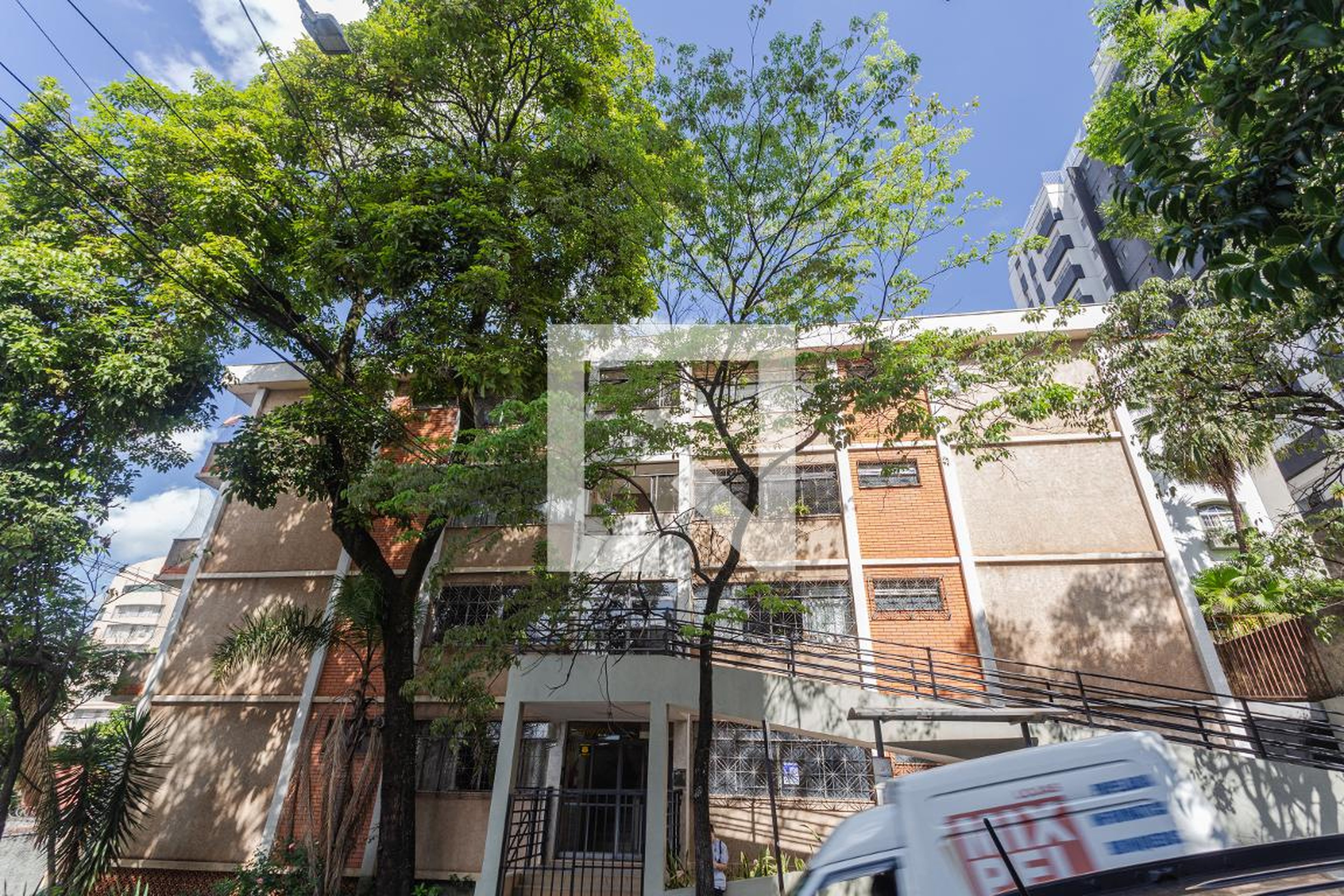 Fachada Condomínio em Rua Leopoldina, 771