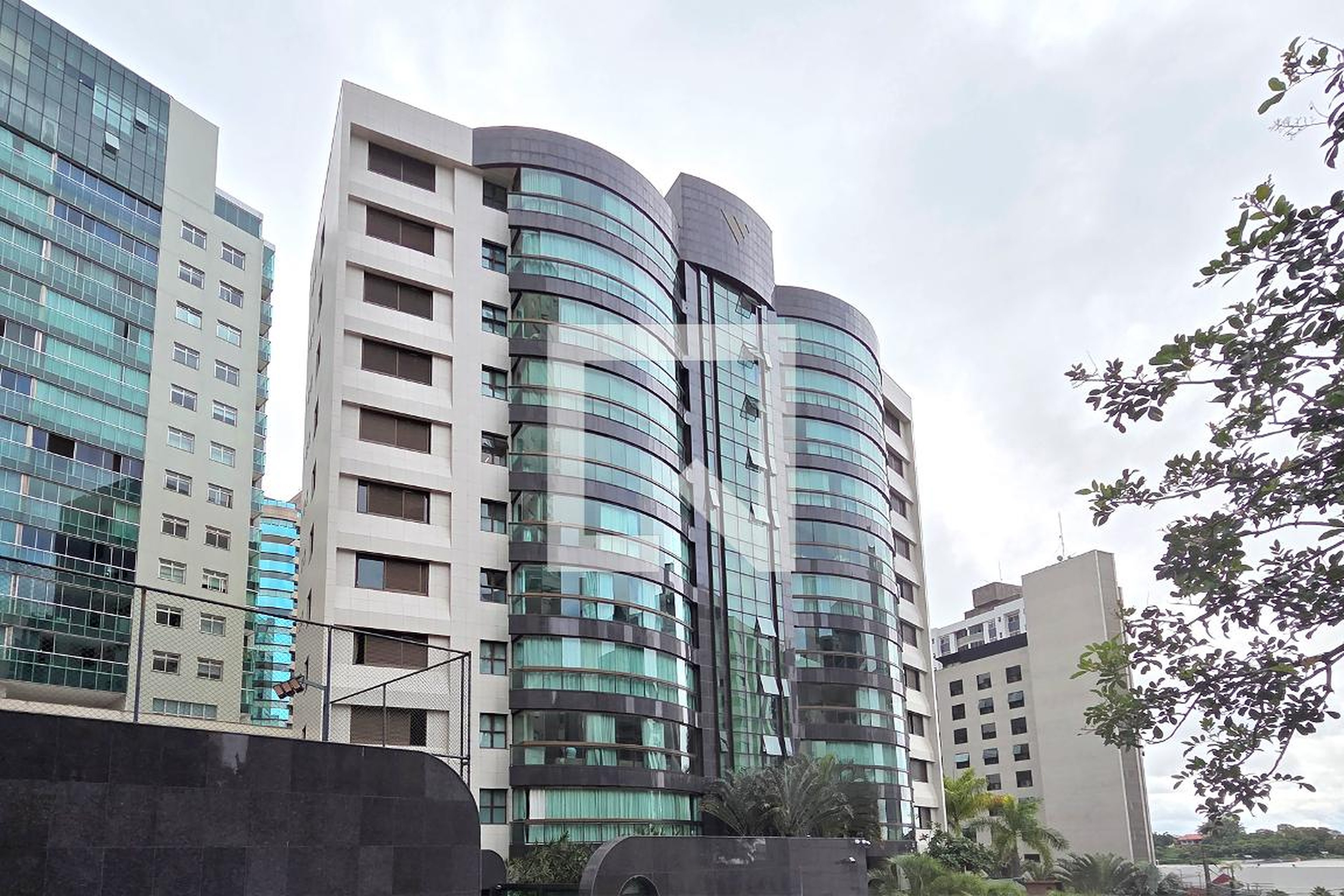 Fachada Condomínio Marina Del Rey