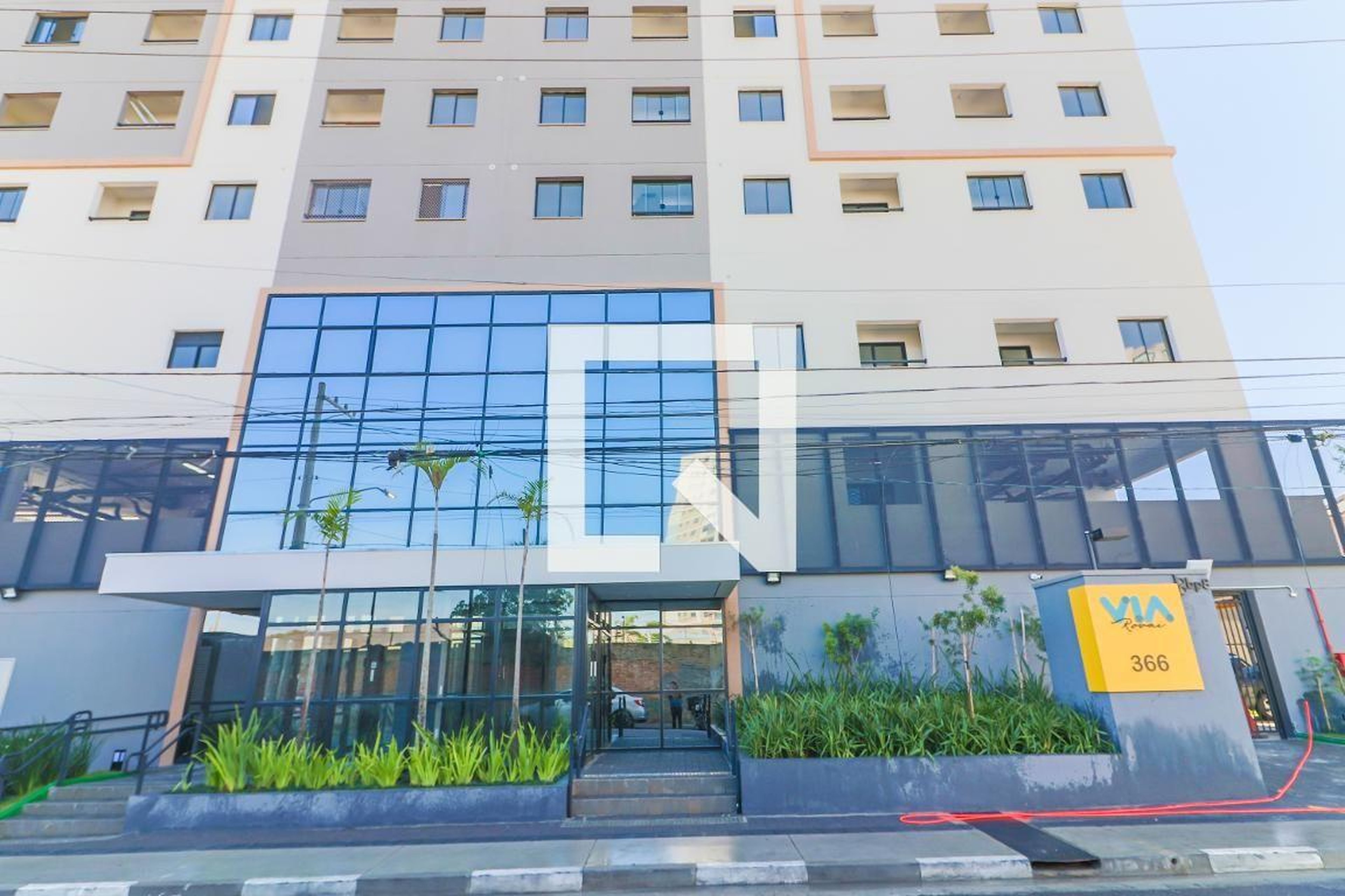 Fachada Condomínio Via Rovai