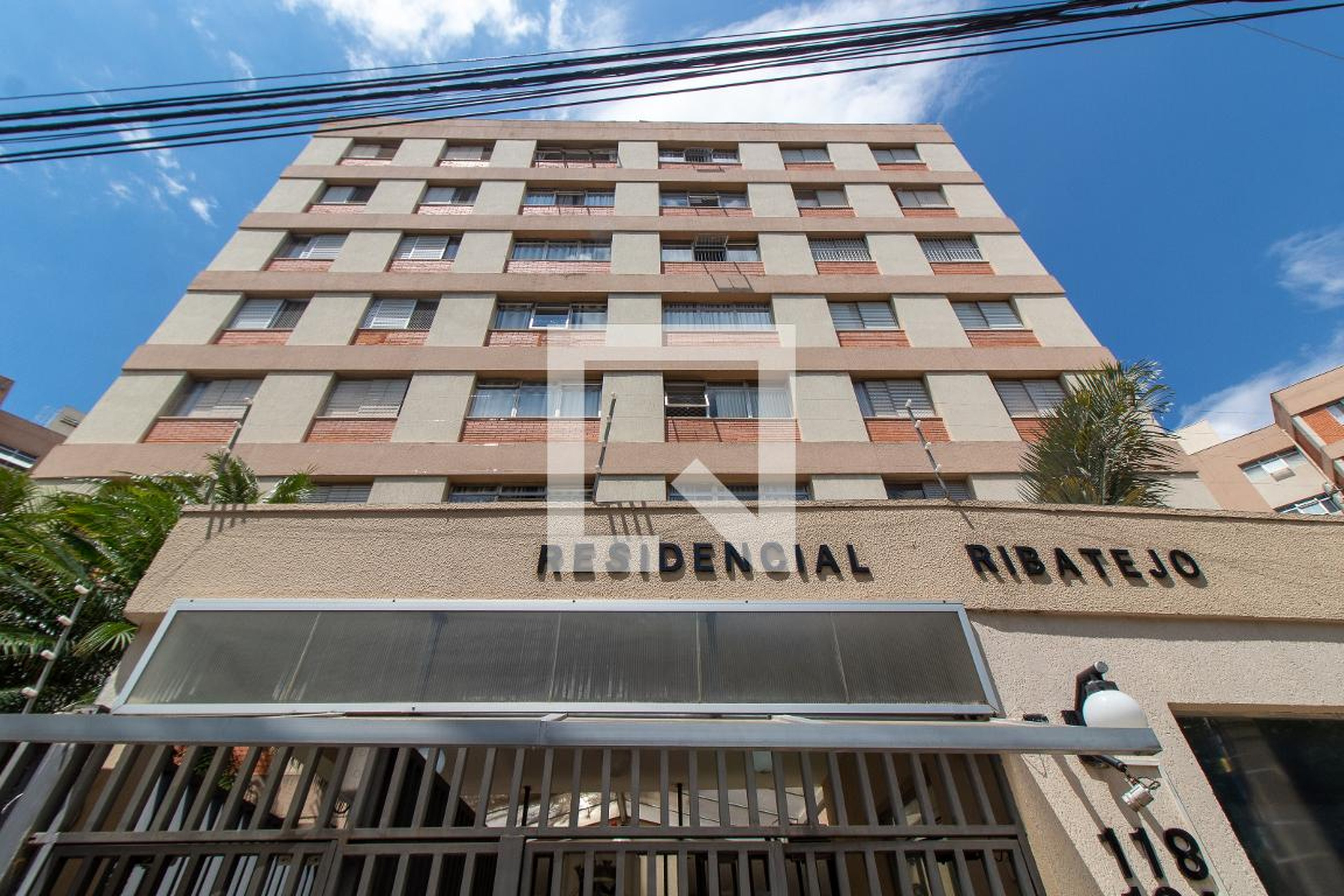 FACHADA Condomínio em Rua Novo Horizonte, 118