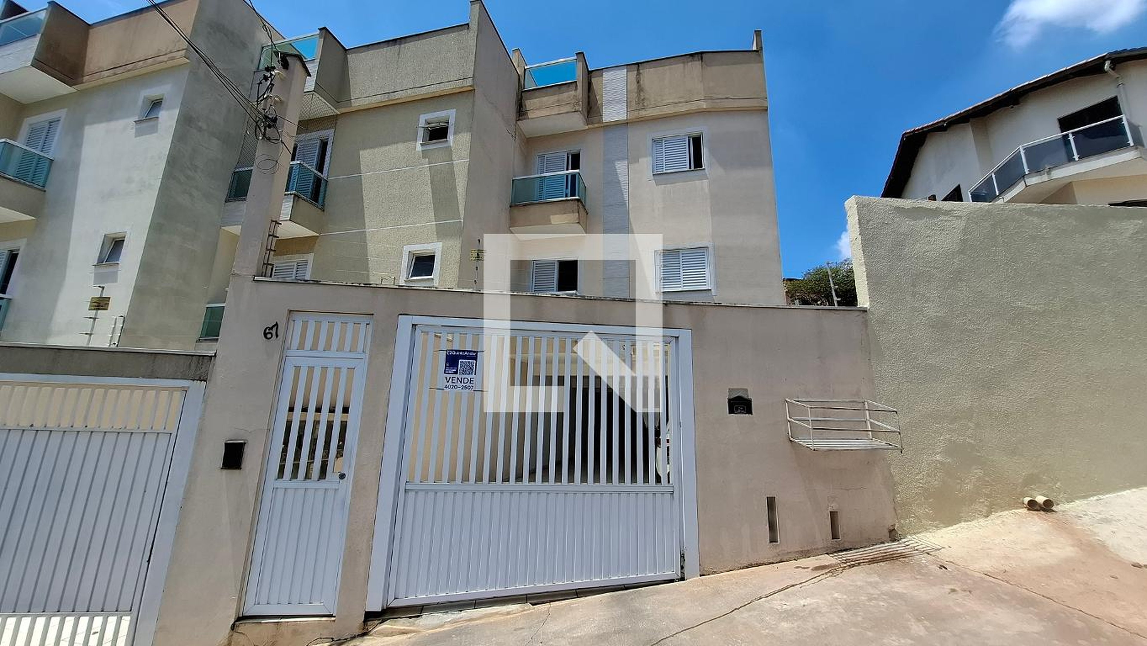 Fachada Condomínio em Rua Flórida, 67