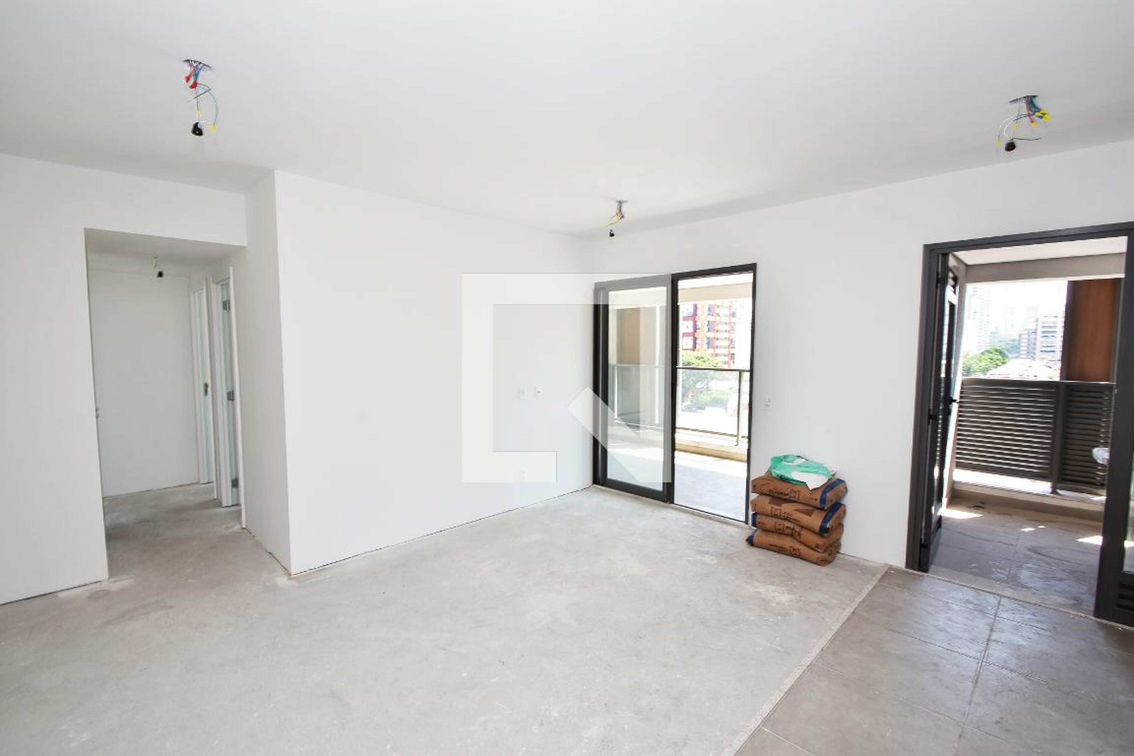 Entrada - 737 Pedroso