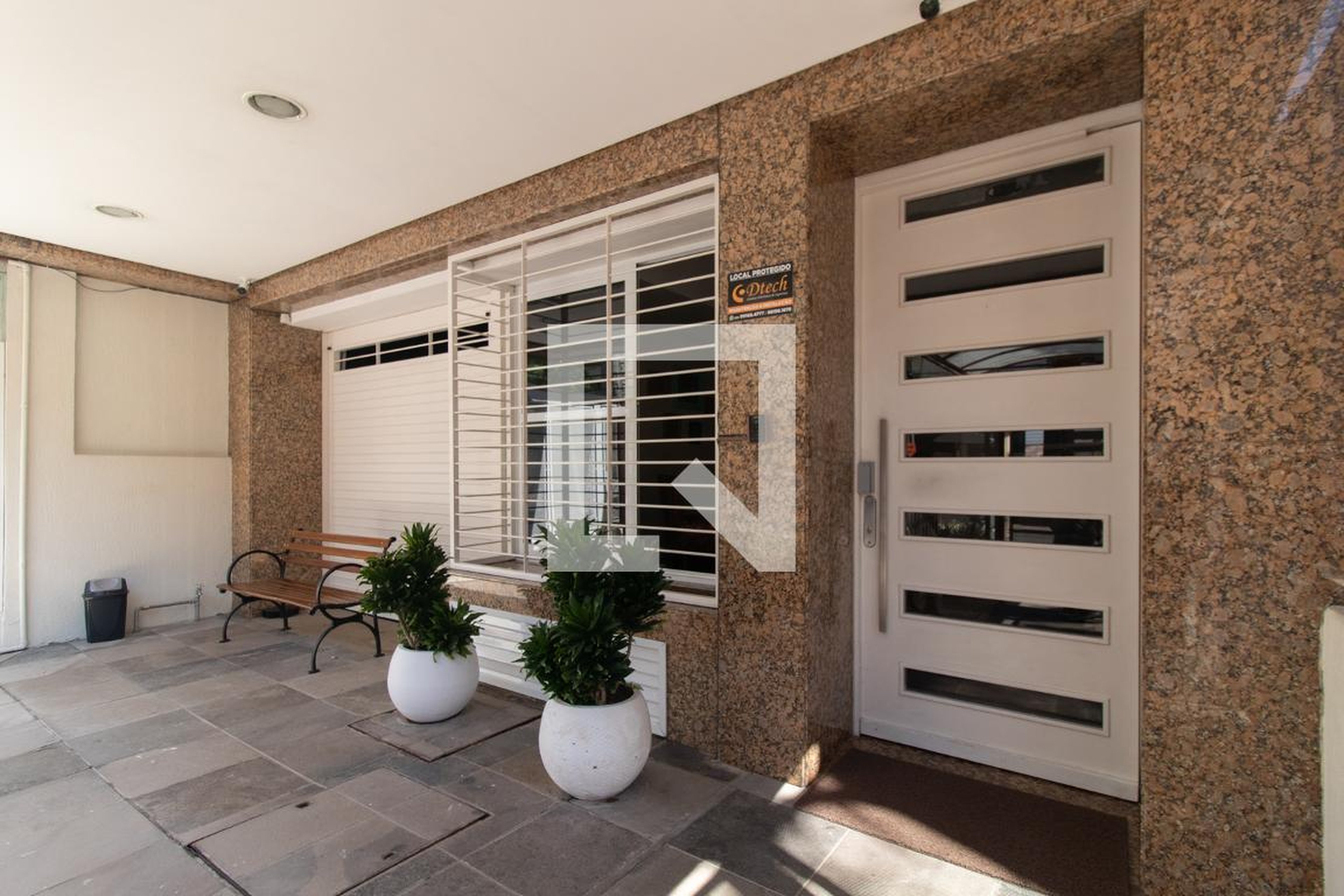 Hall de Entrada - Plaza Harmonia