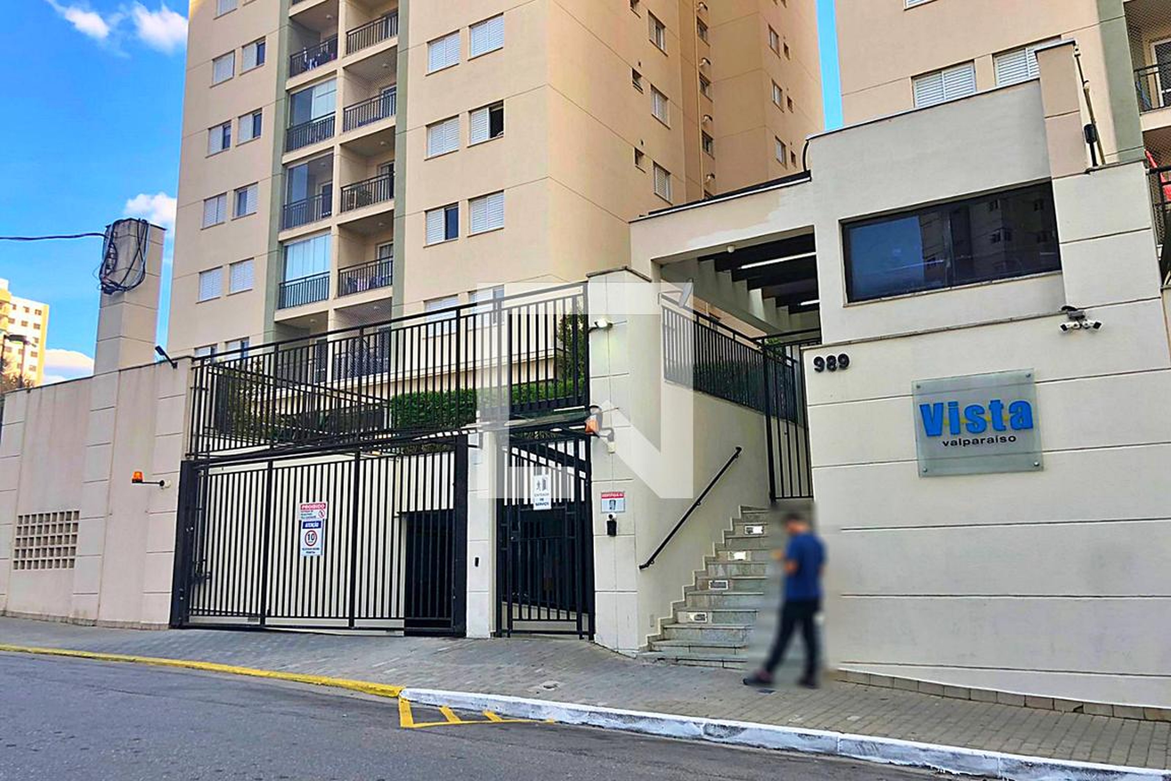 Fachada do condomínio Condomínio Vista Valparaiso