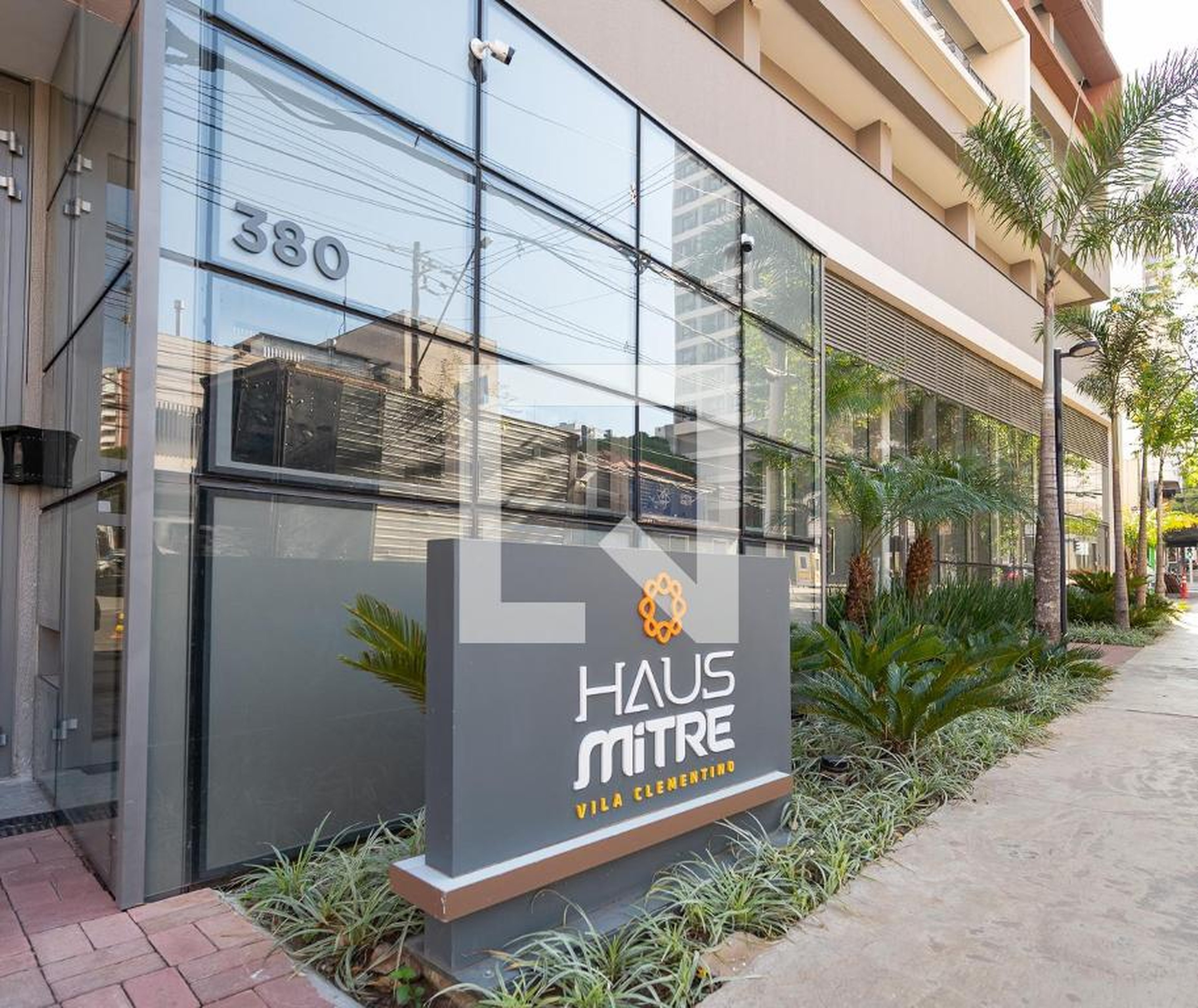 Fachada Condomínio Haus Mitre Vila Clementino