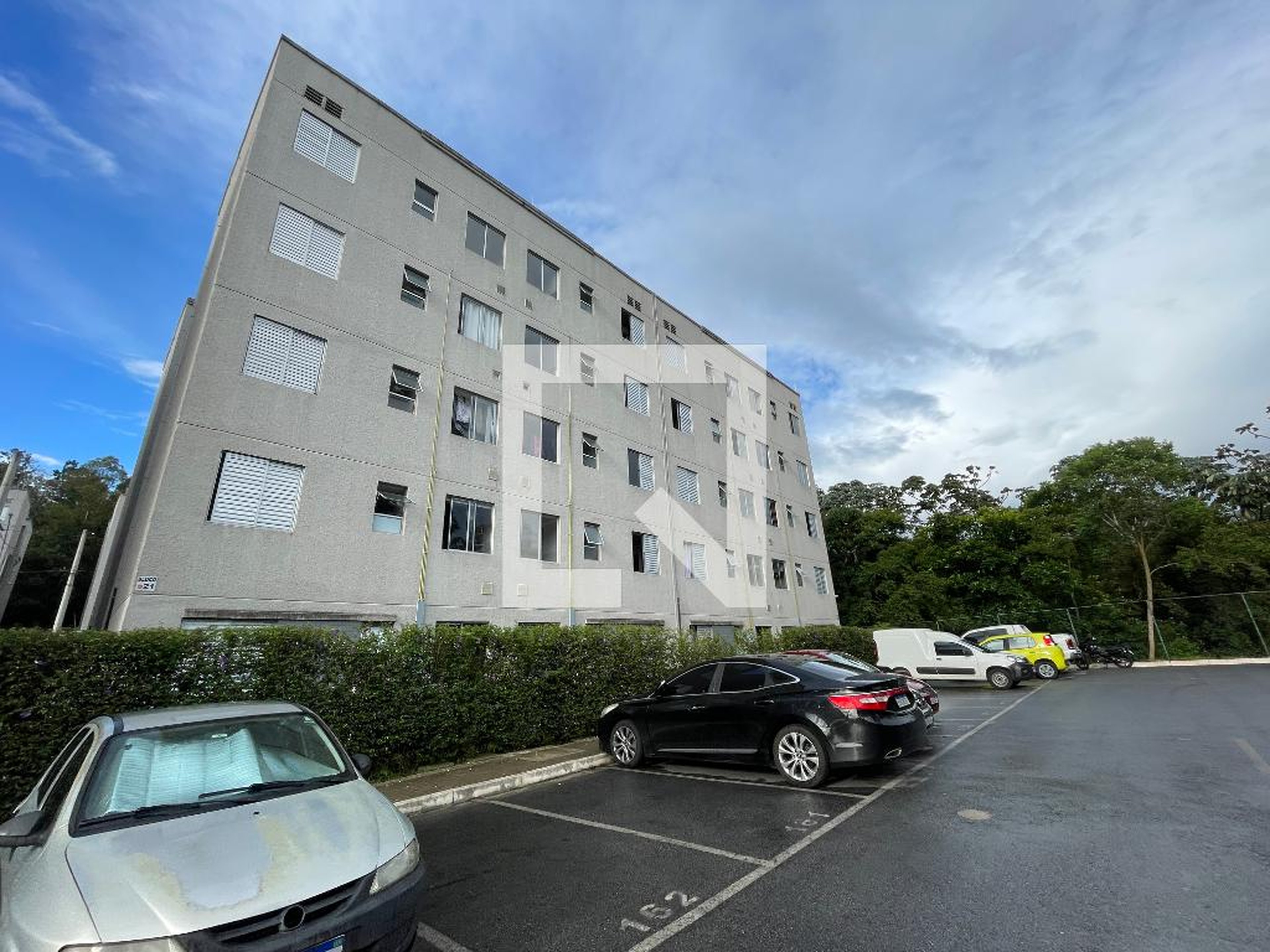 Fachada Condomínio em Rua Nelson Rainieri, 702