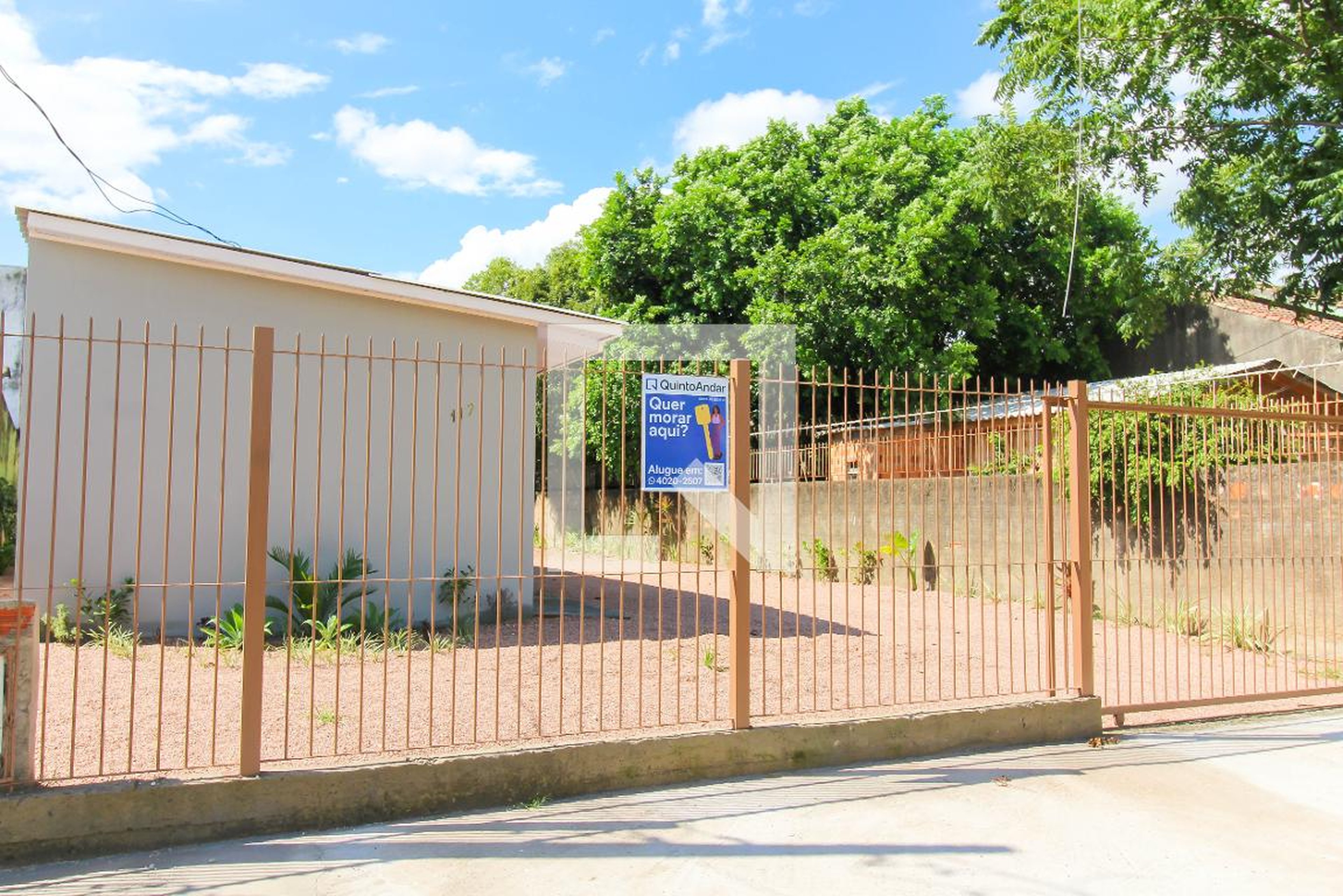 Fachada Condomínio em Rua Itabaiana, 117