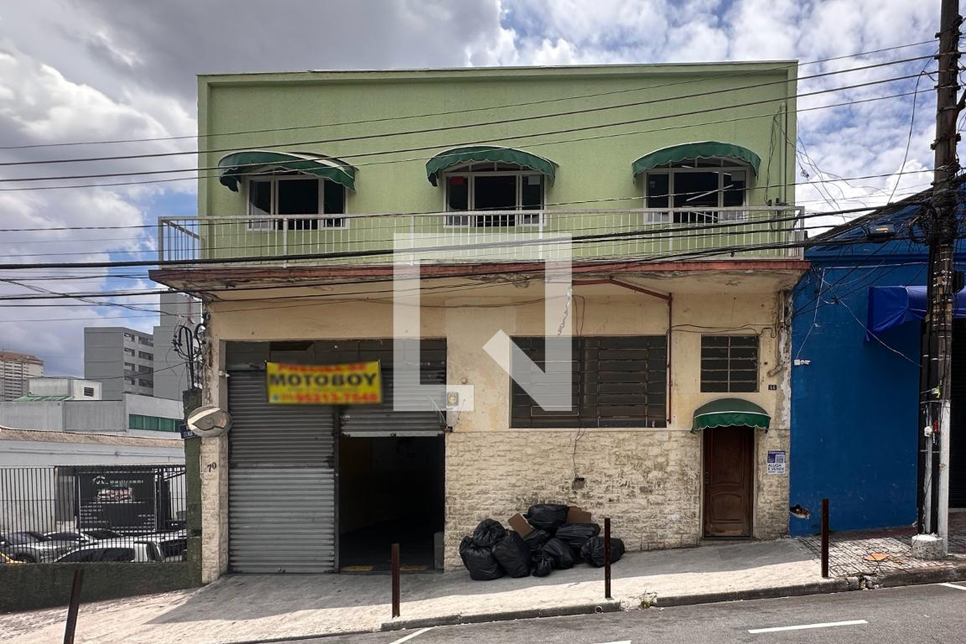 Fachada Condomínio em Rua Zelinda Zanela, 66