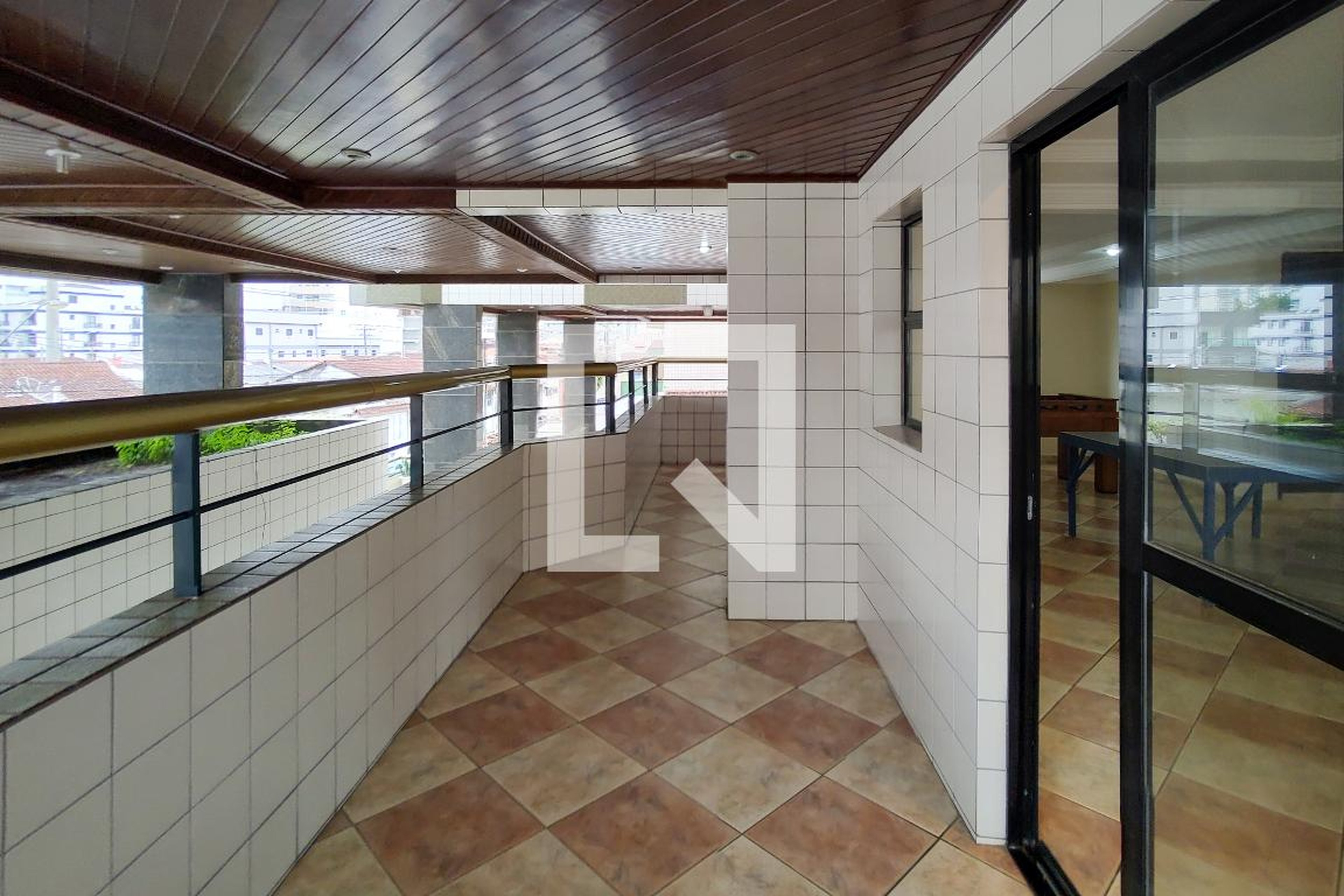 Salão de jogos - Rosa Zambrana