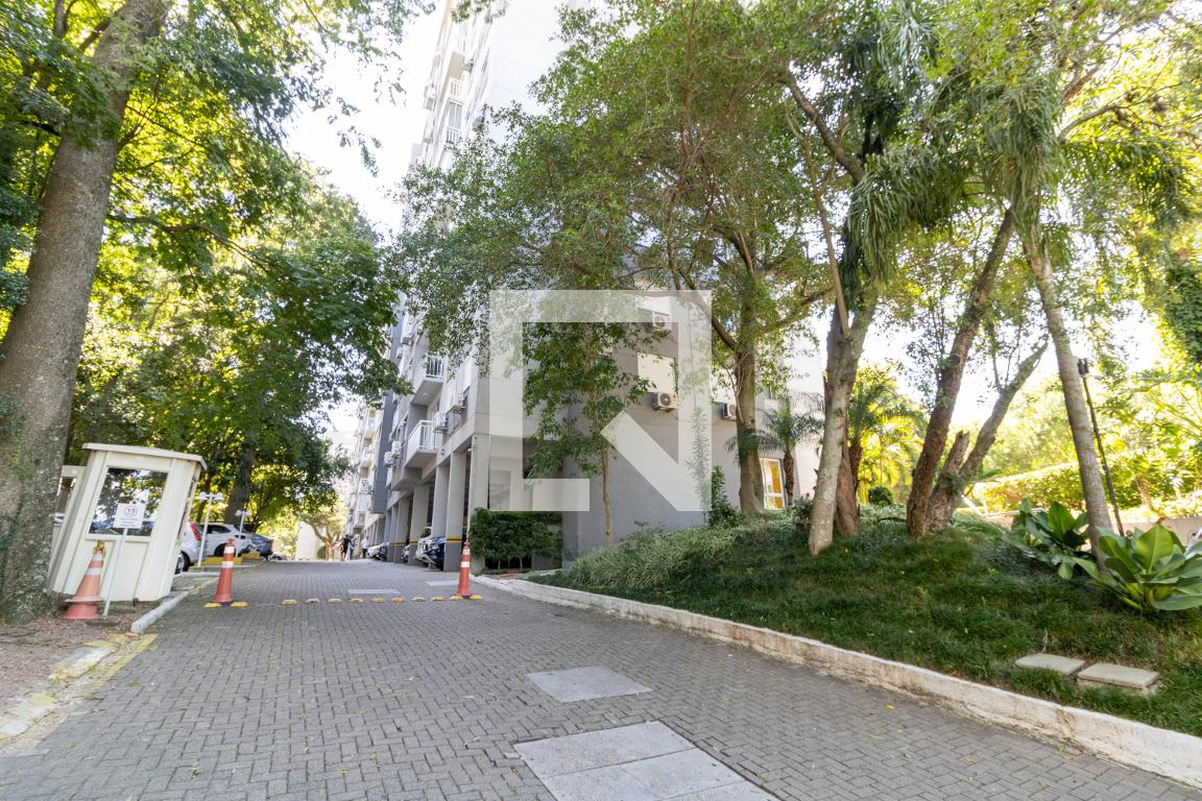 Fachada Condomínio Miraflores