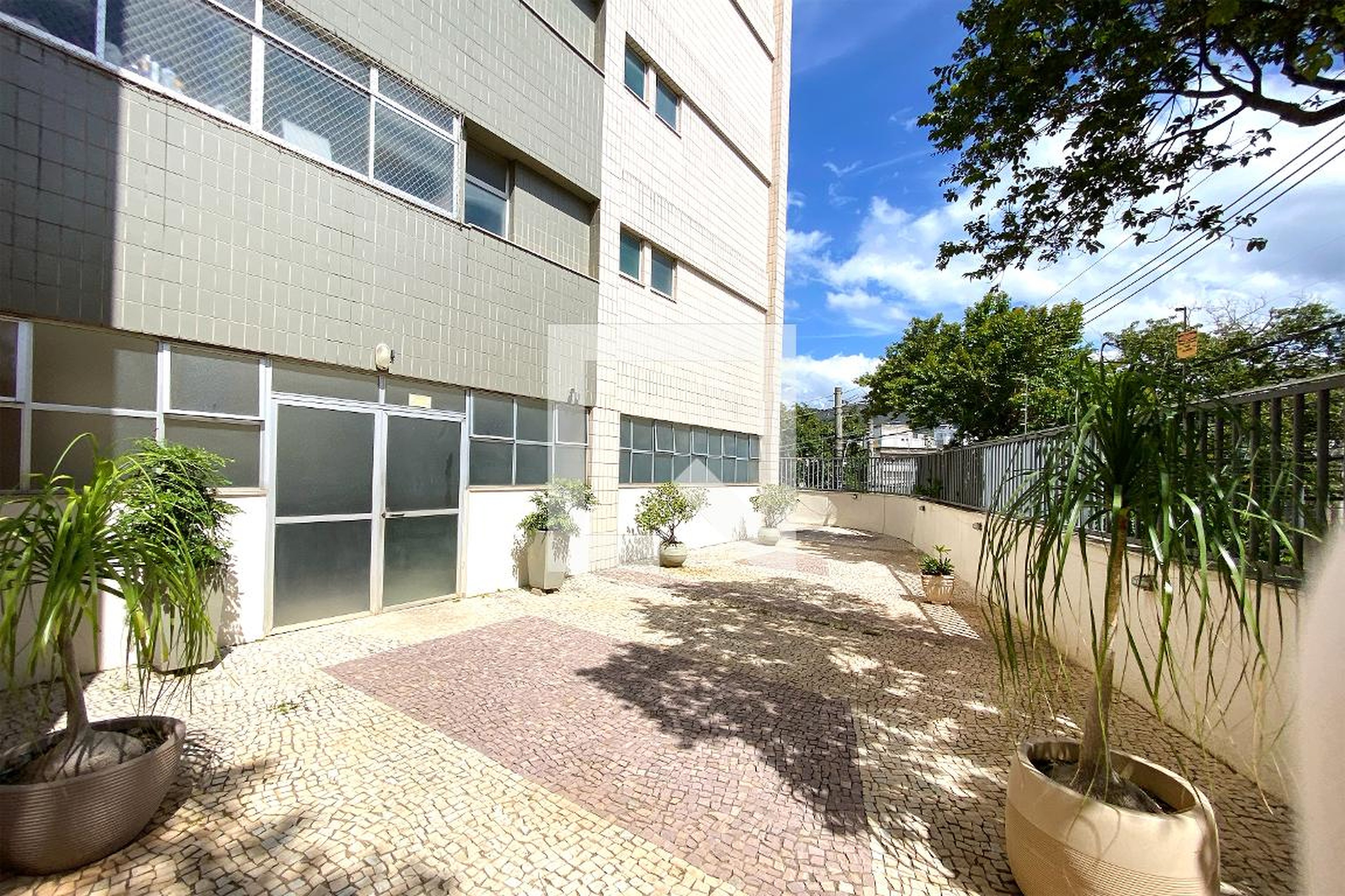 Entrada - Edifício Pedro