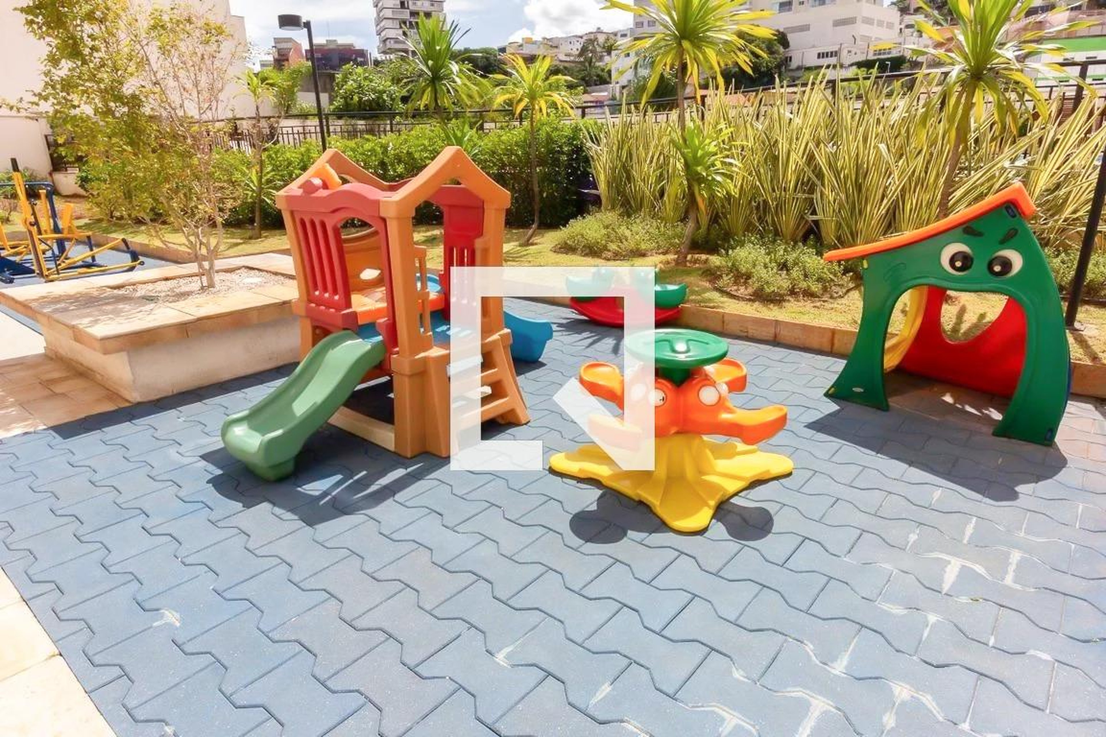 Playground - Essencis