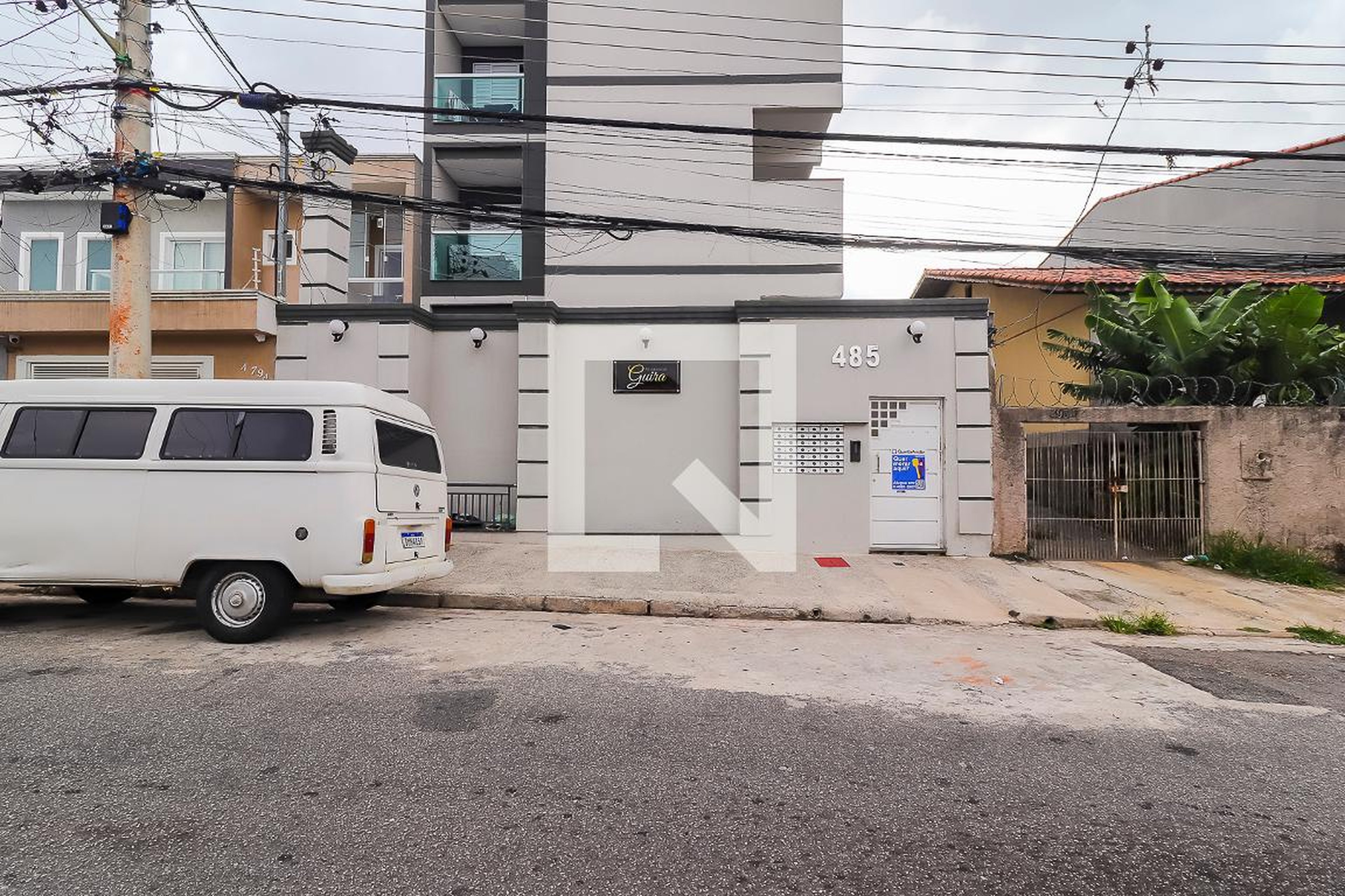 Fachada Condomínio em Rua Guira, 485