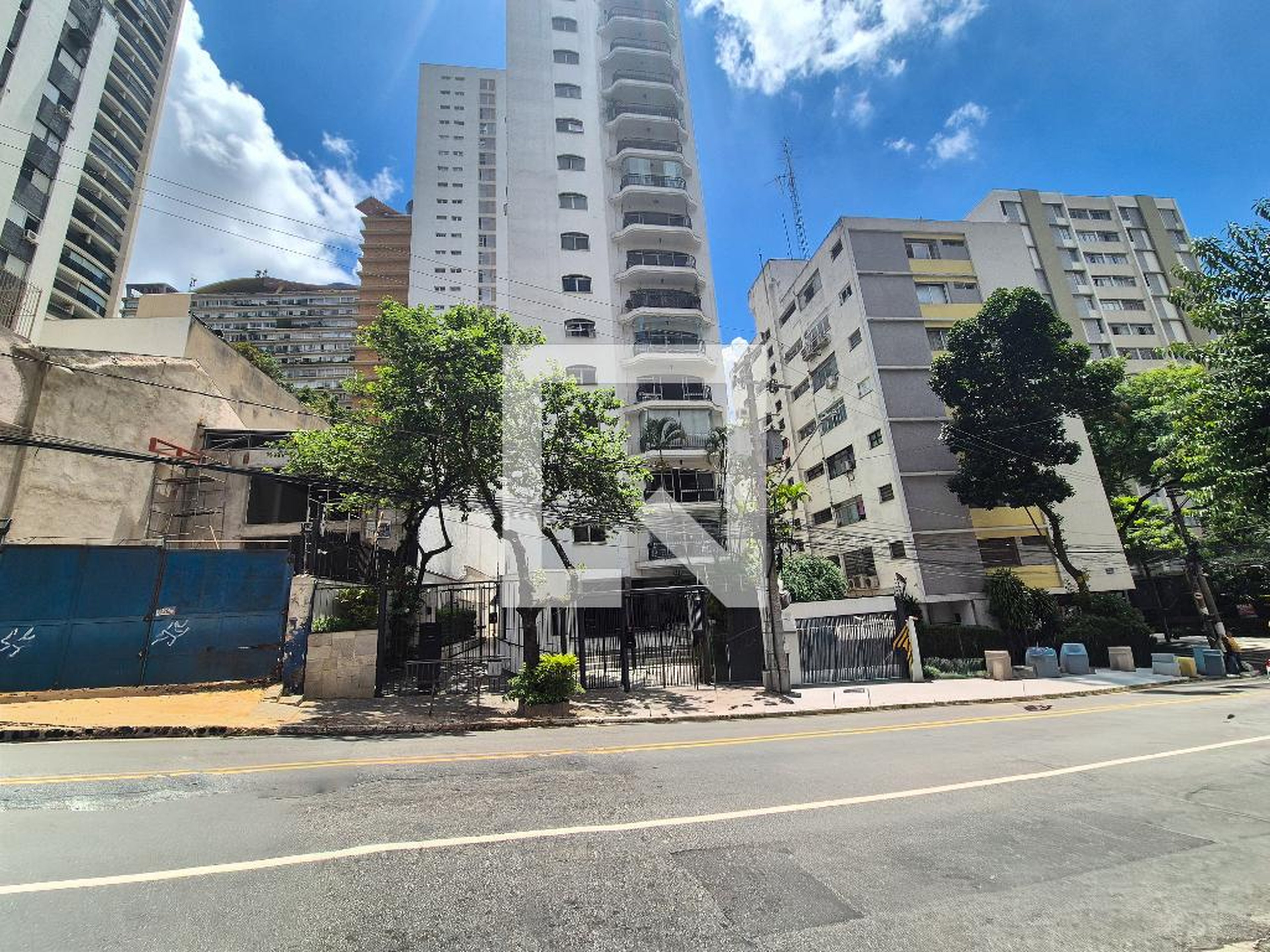 Fachada do Prédio Condomínio Trinidad