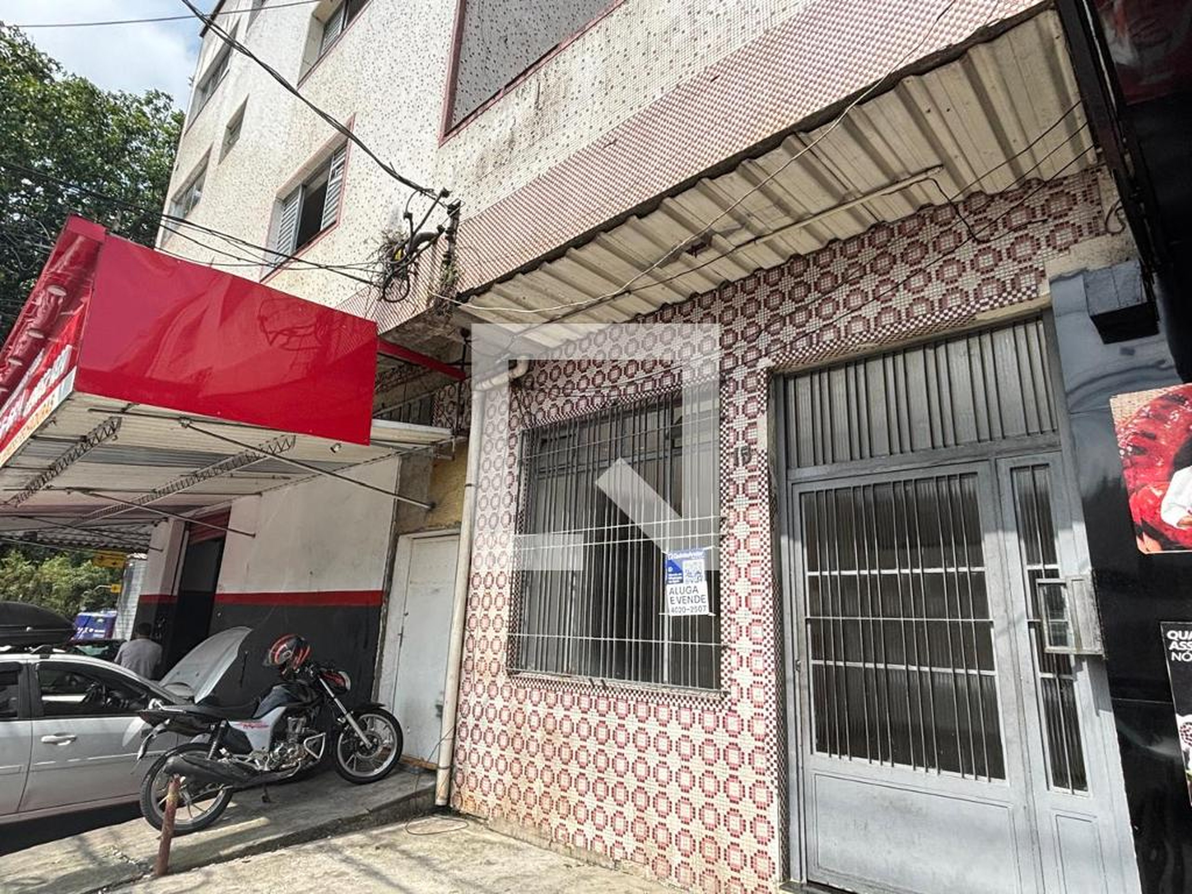 Fachada do Prédio Condomínio em Rua Cristóvão de Barros, 15