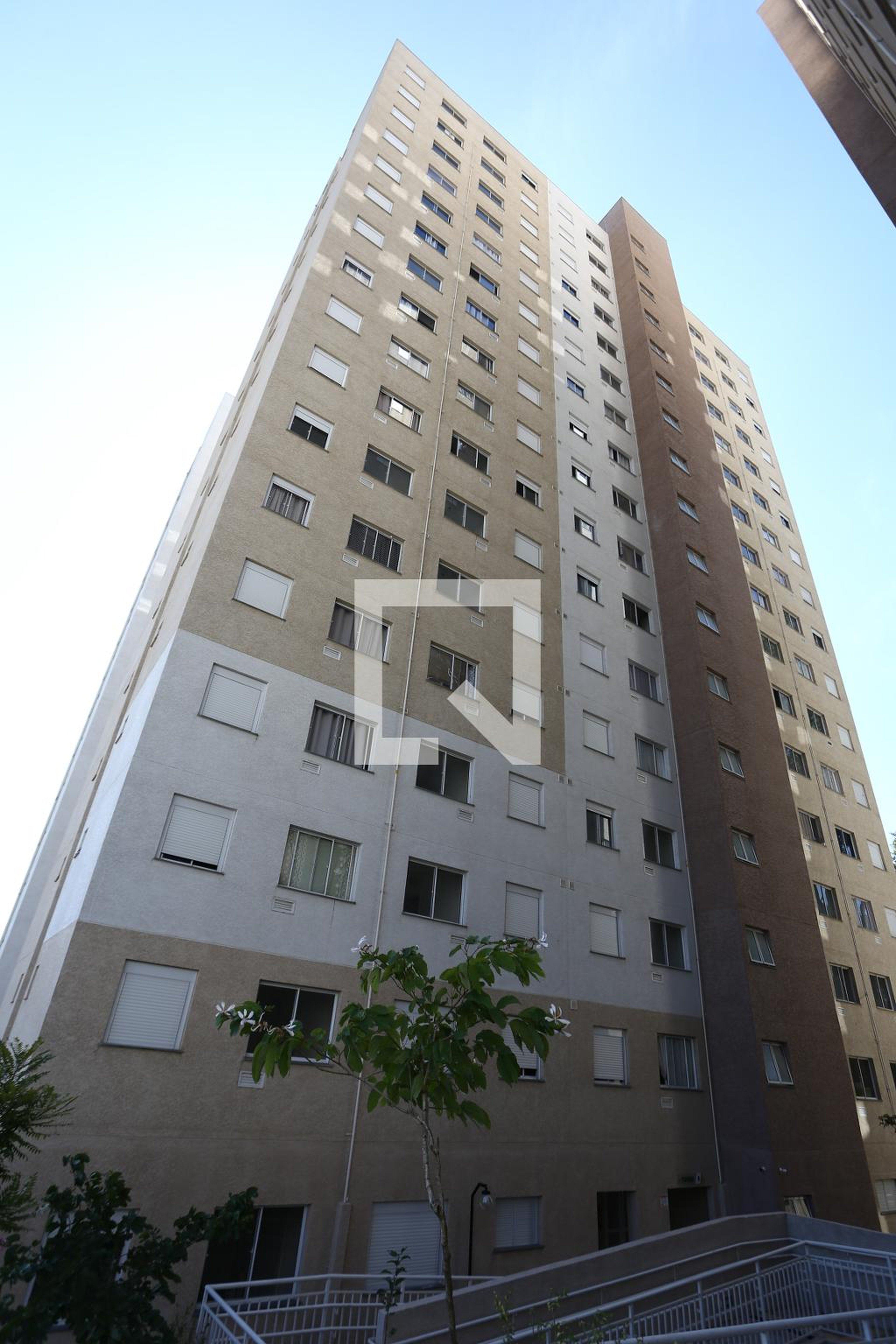 Fachada Condomínio MY Click