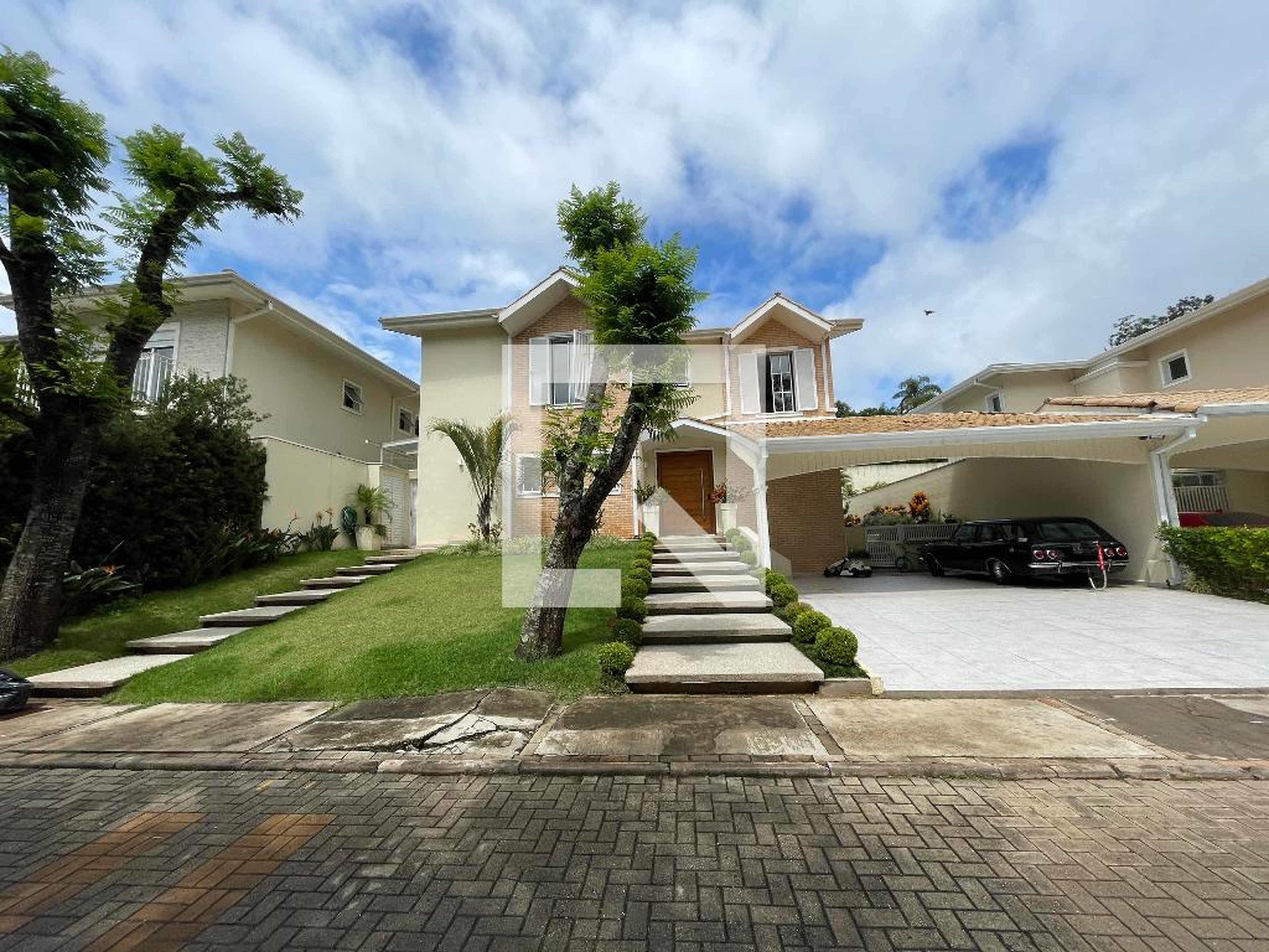 Fachada Condomínio Vertentes Granja Viana