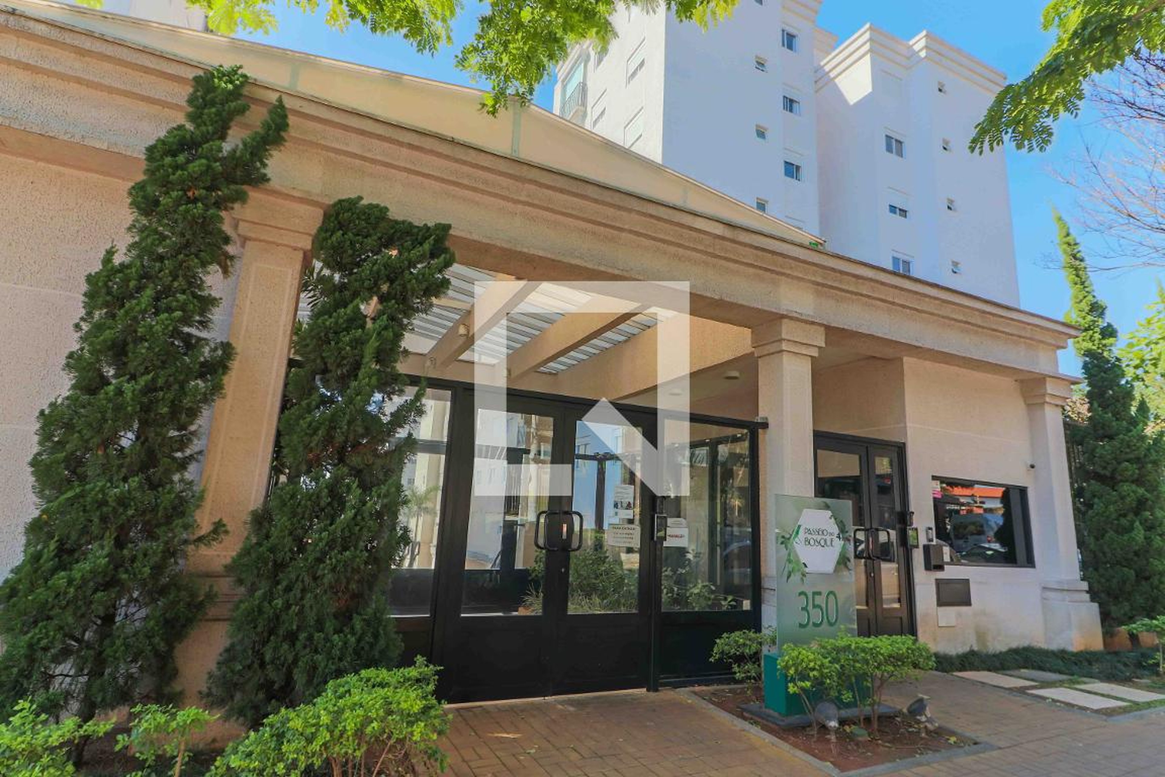 Fachada Condomínio Passeio do Bosque