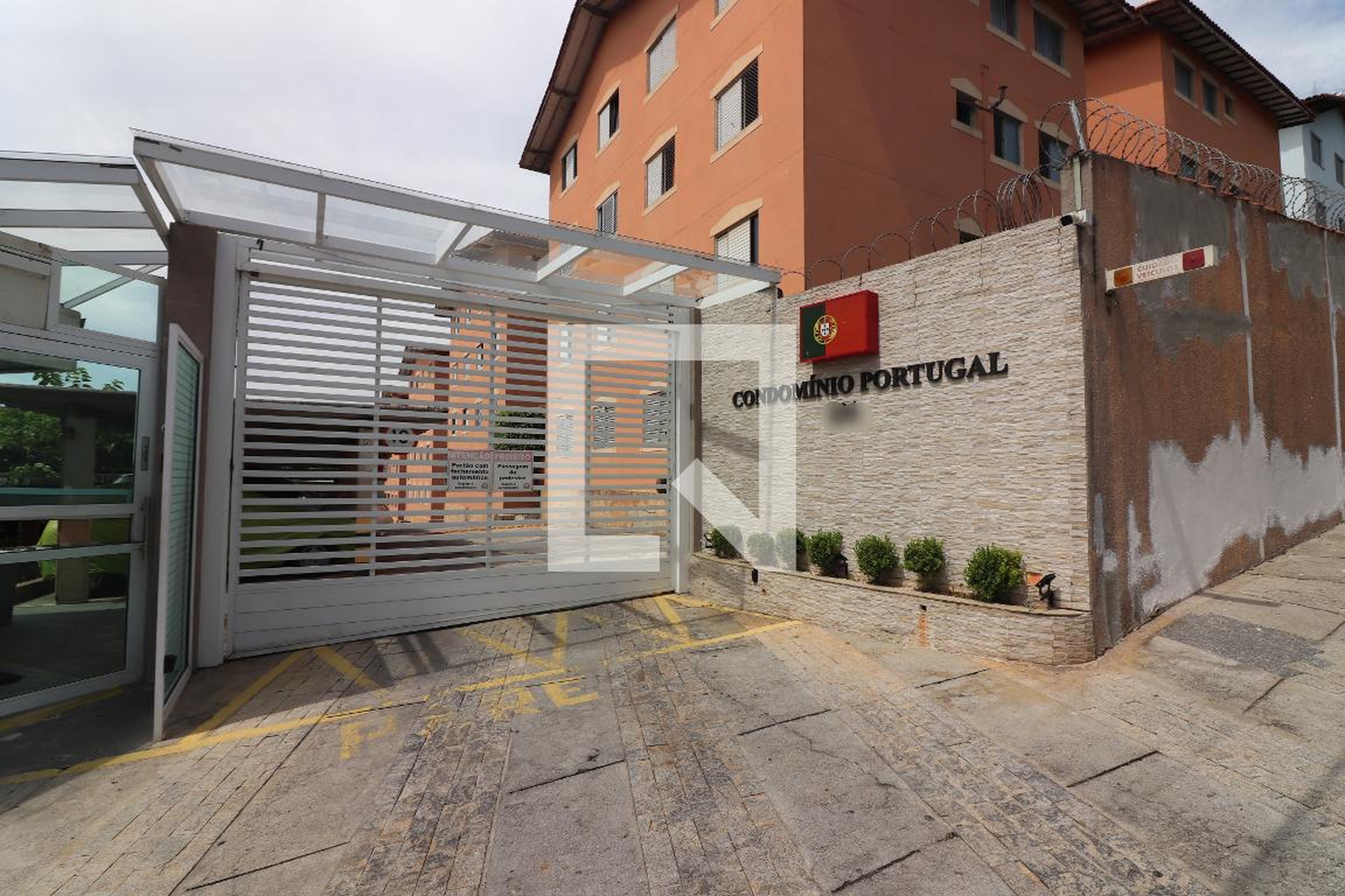 Fachada Condomínio Portugal