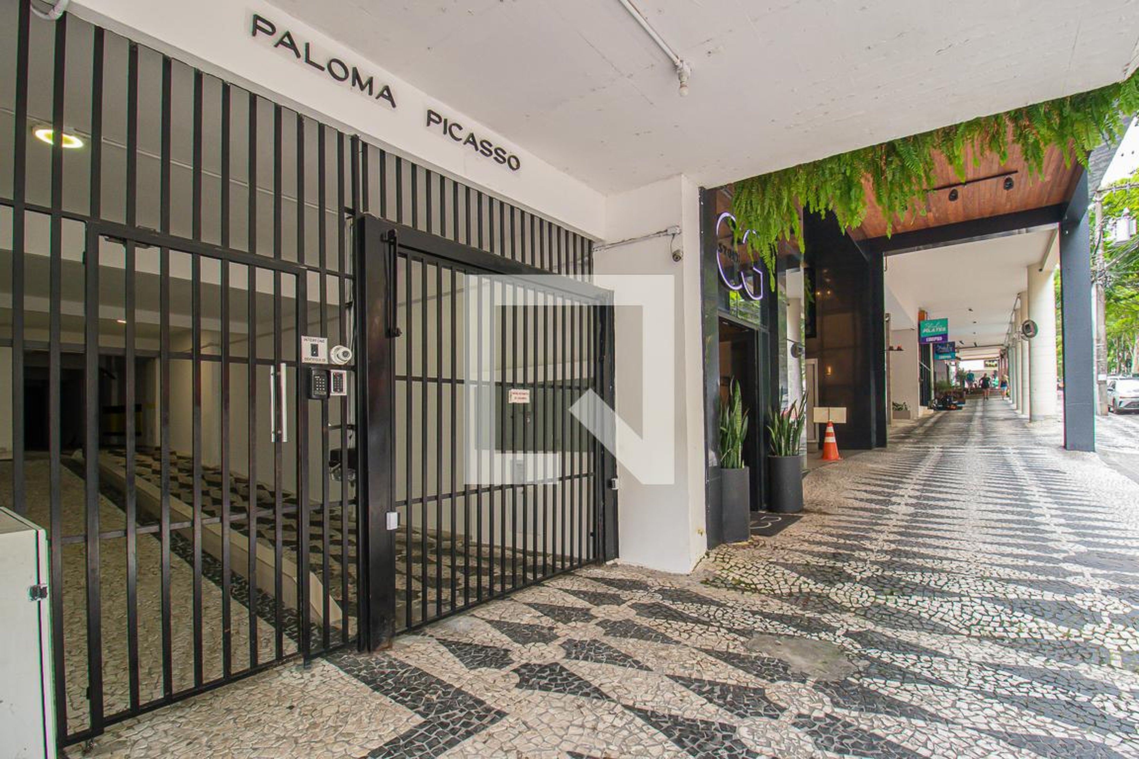 Fachada Edifício Paloma Picasso