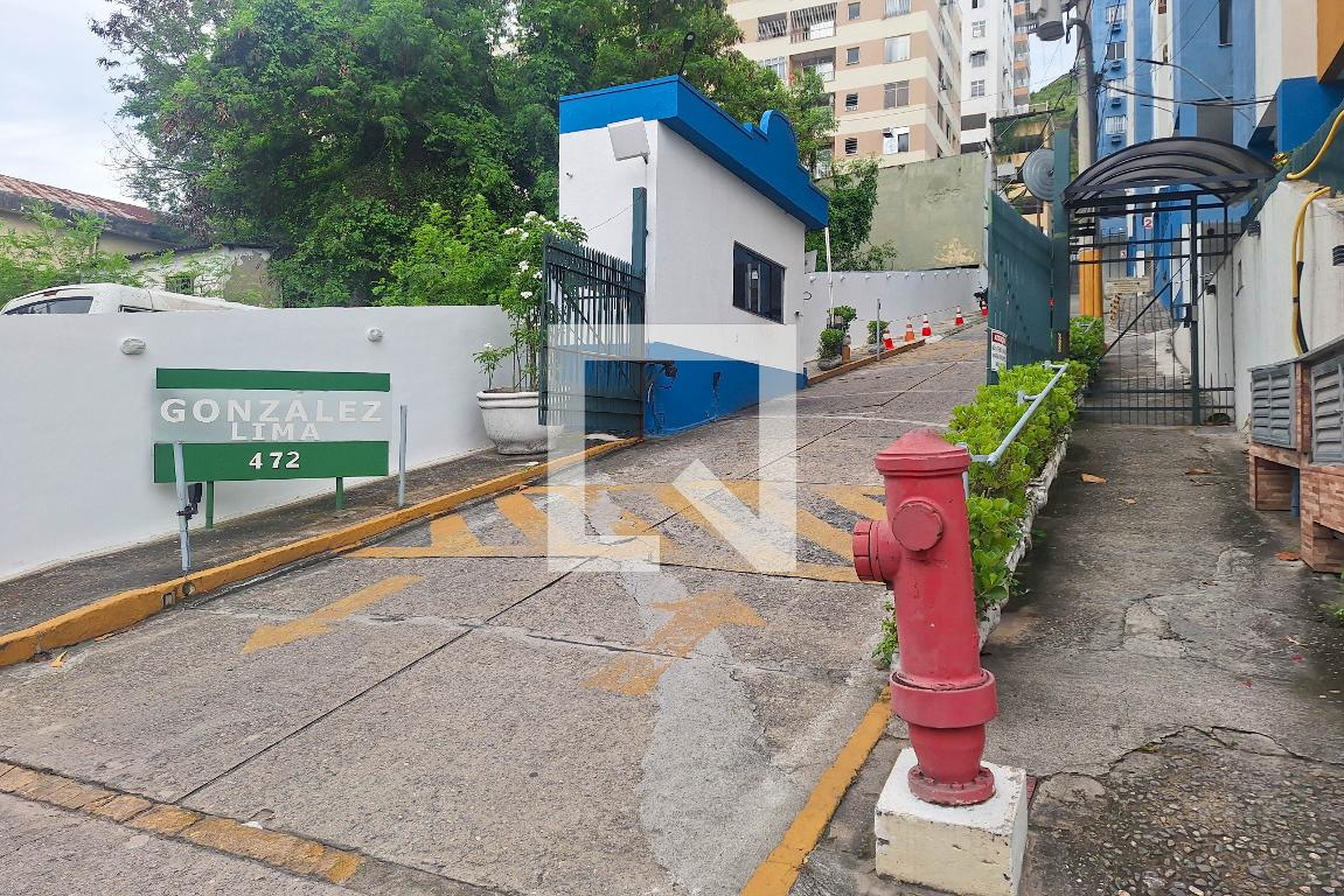 Fachada Residencial González Lima