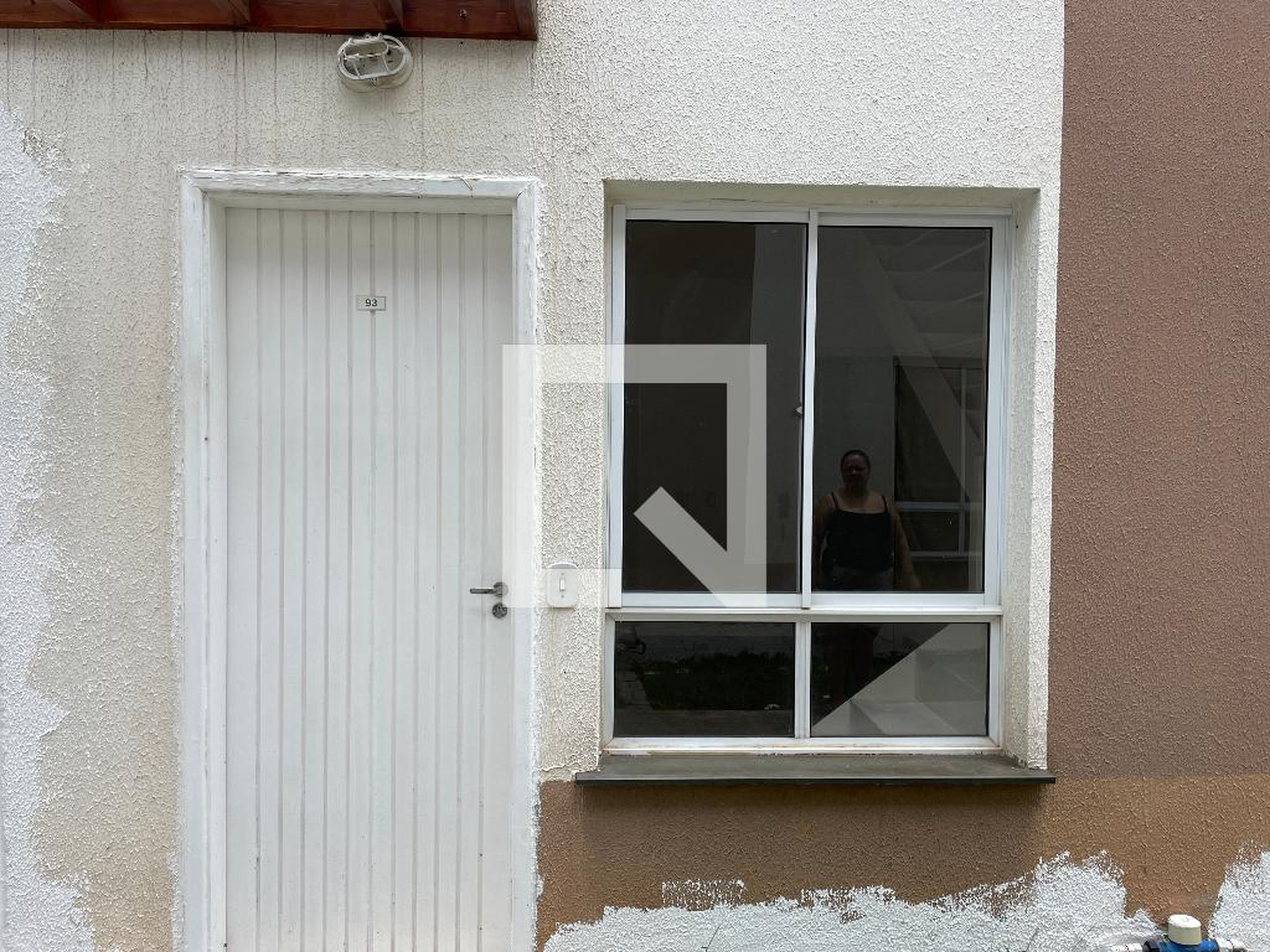 Fachada Condomínio em Estrada Água Espraiada, 2040
