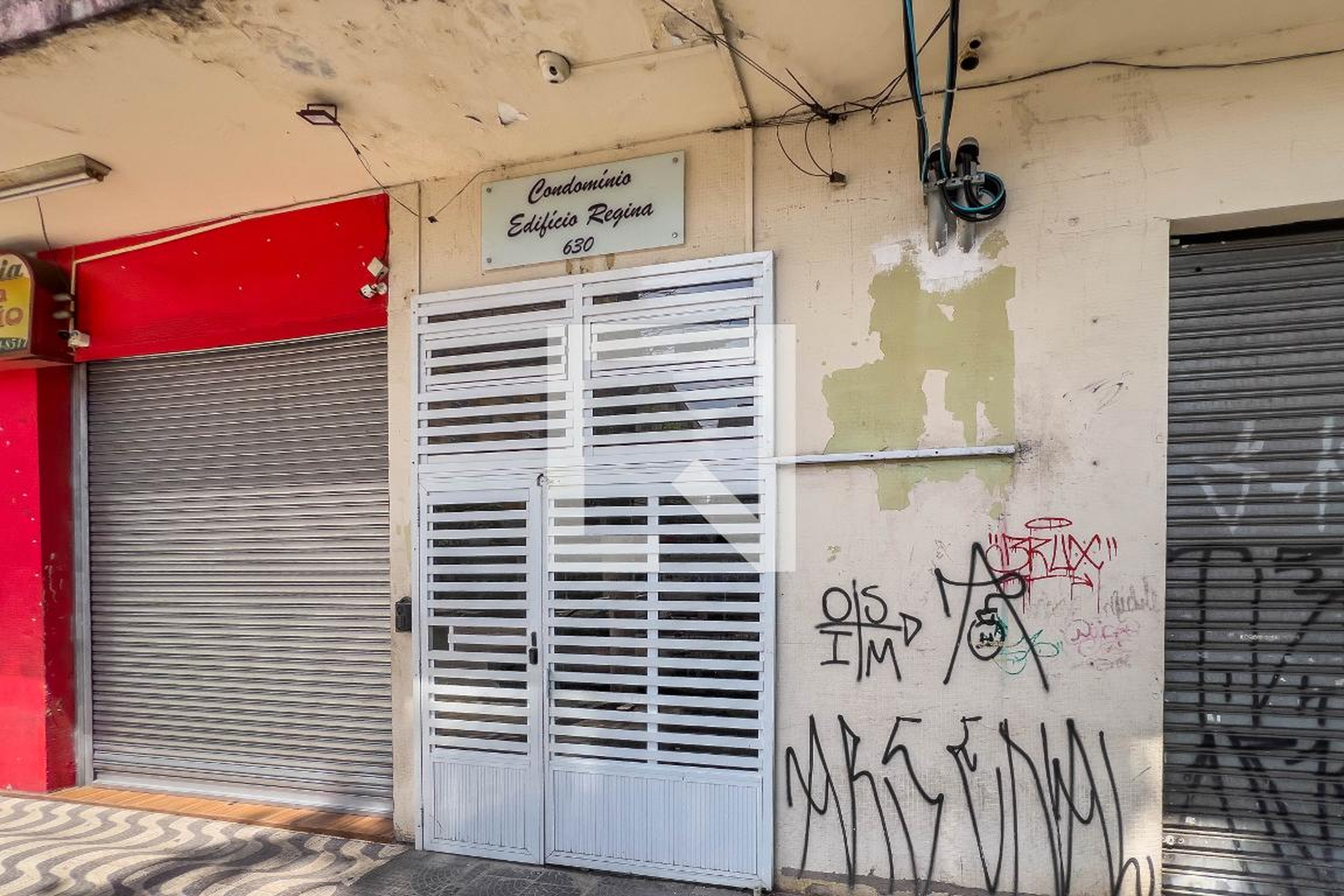 Fachada Condomínio Regina