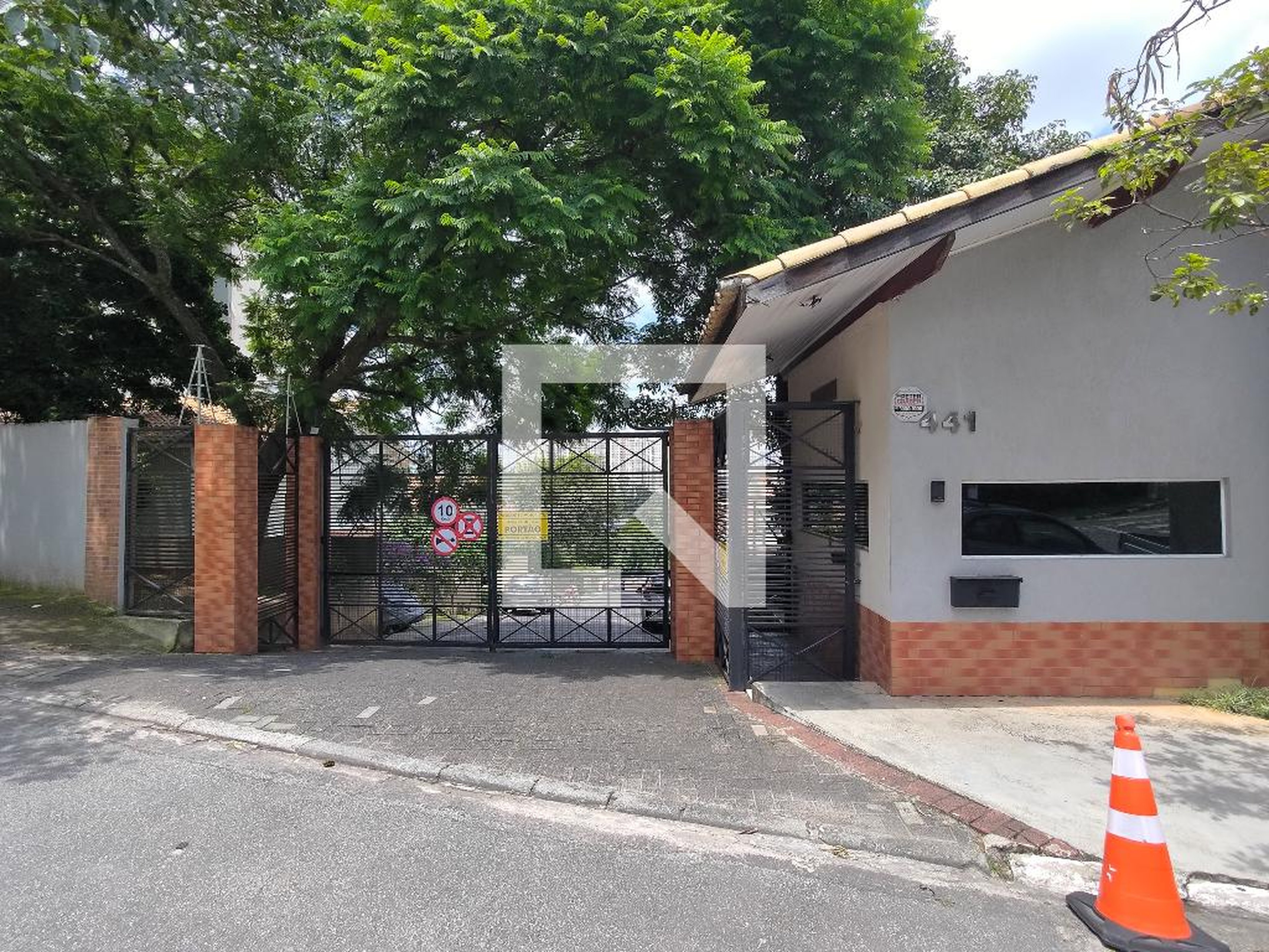 Fachada Residencial Flores da Serra