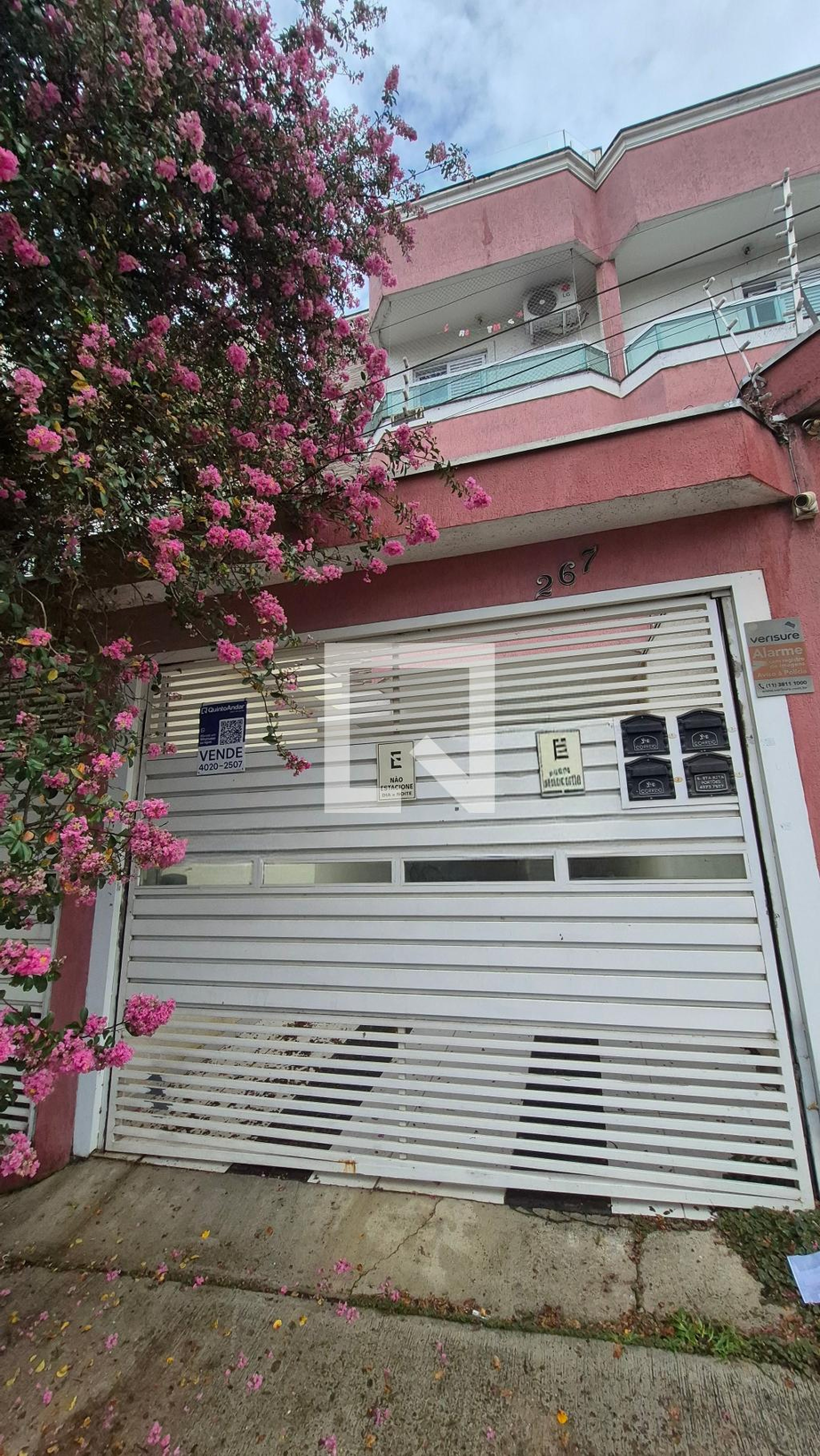 Fachada Condomínio em Rua Santa Maria Goretti, 267