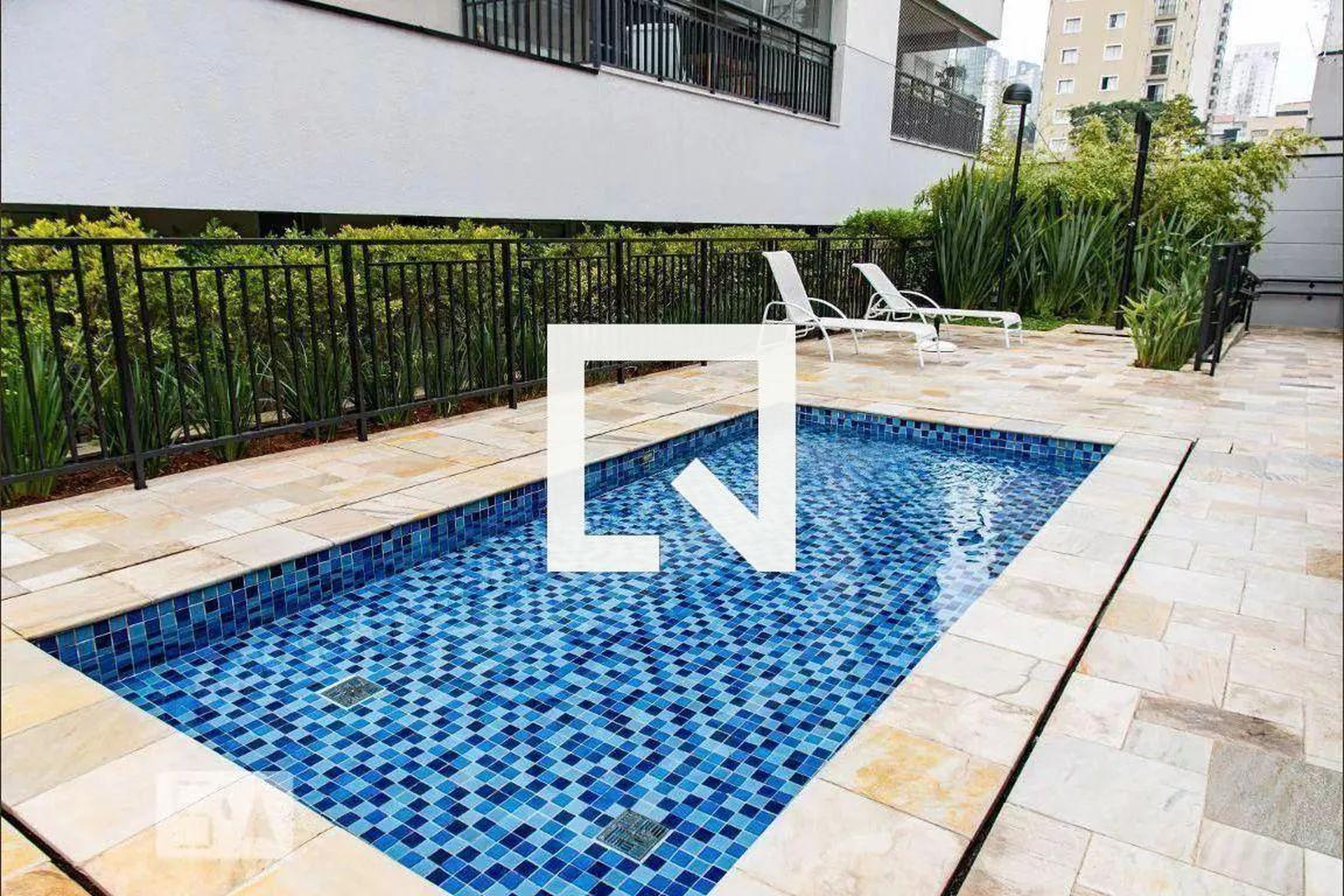 Piscina - Edifício Helbor Ampliatto Ipiranga