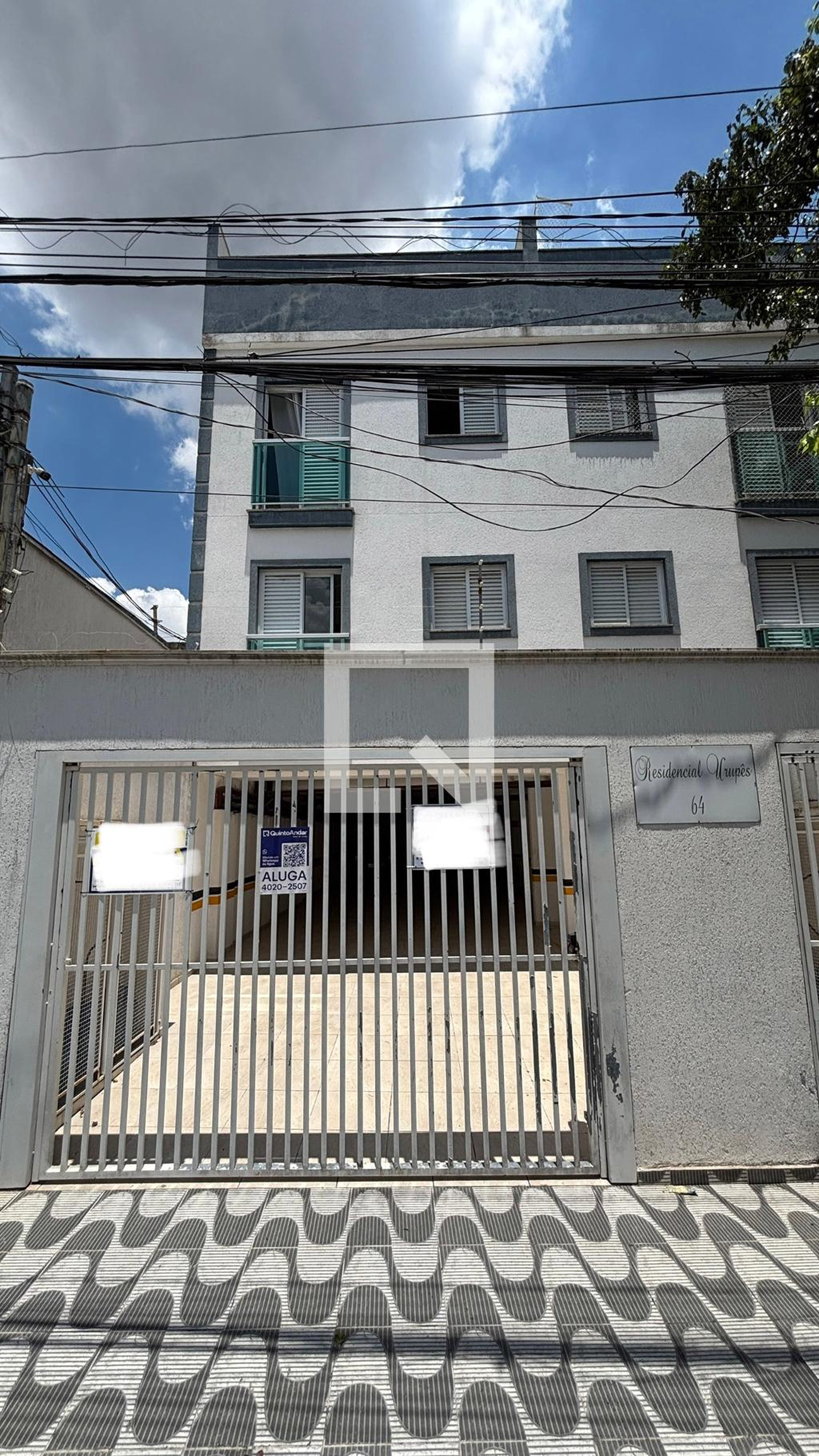 Fachada Condomínio em Rua Urupês, 64