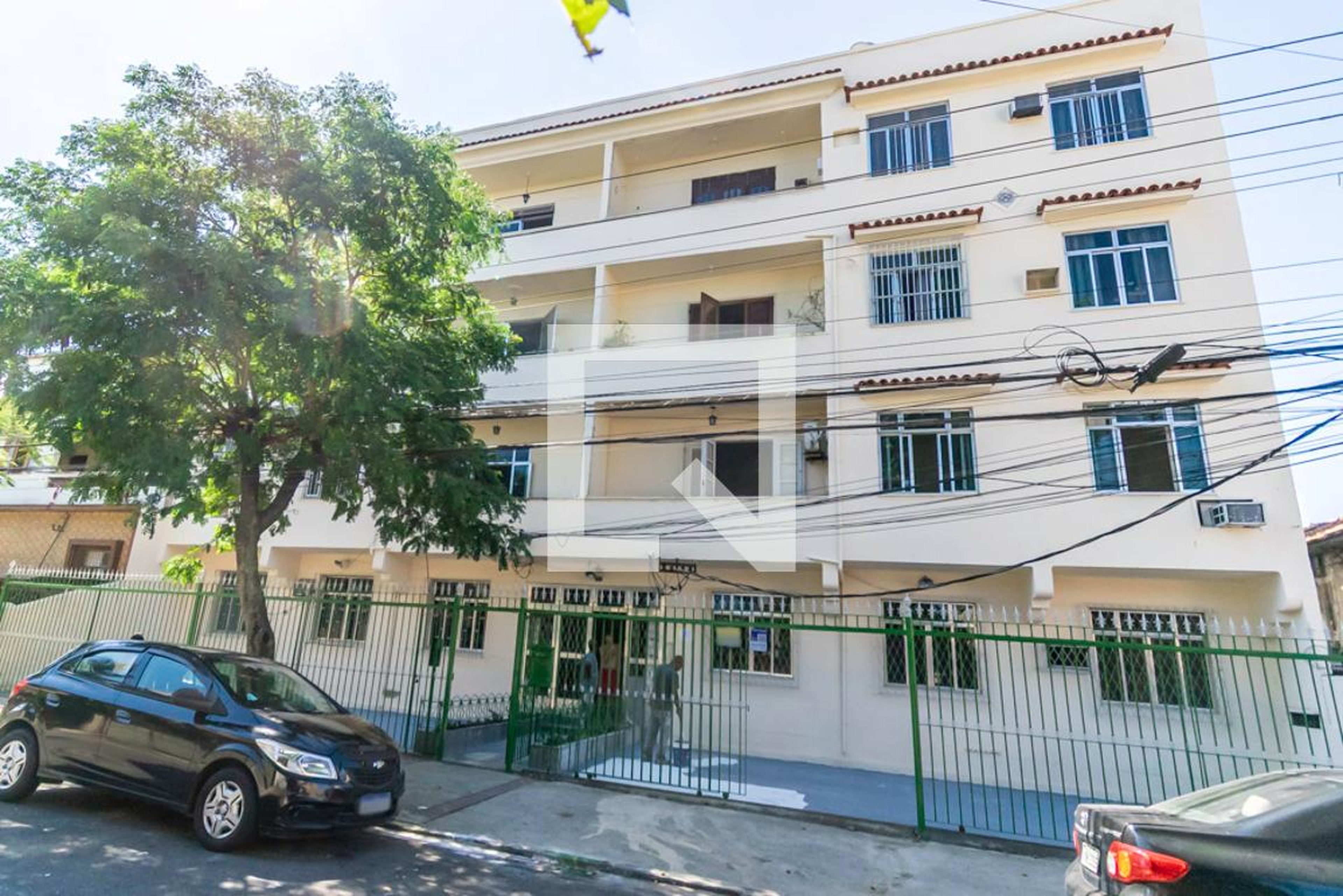 Fachada do Prédio Condomínio em Rua Nossa Senhora das Graças, 225