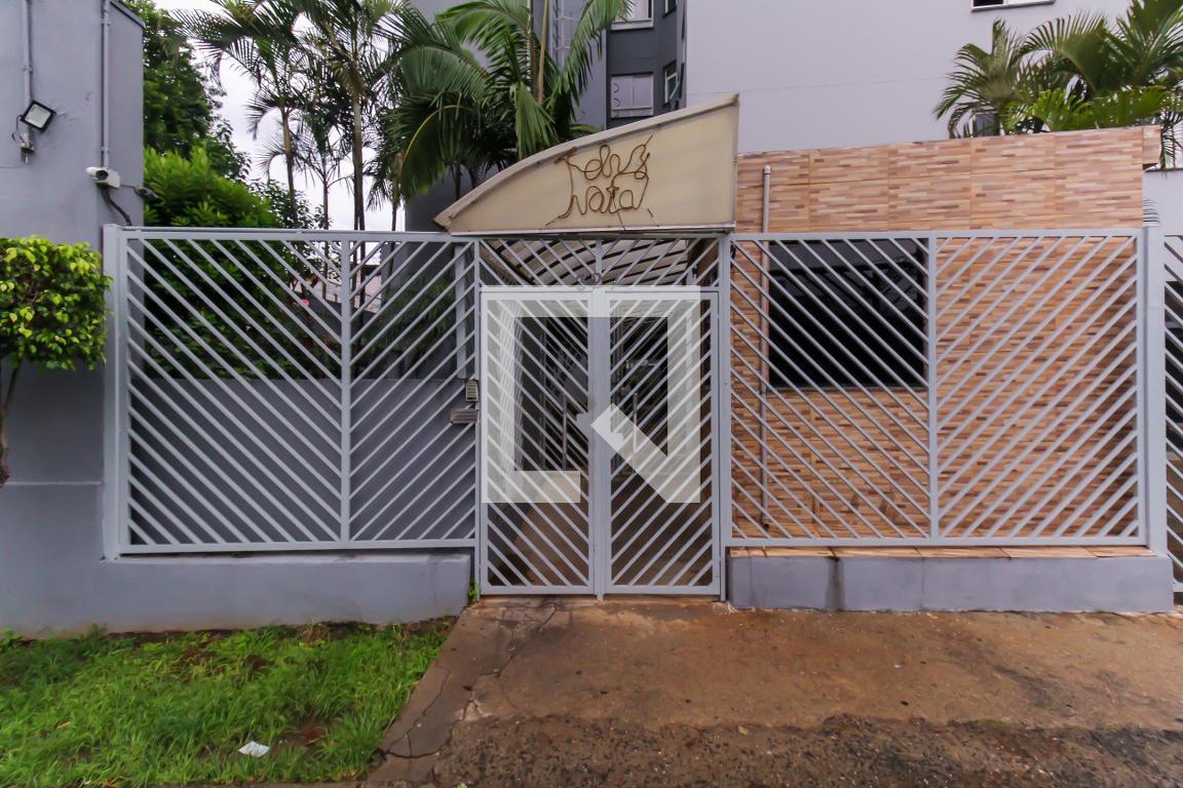 Fachada Condomínio Bras F1