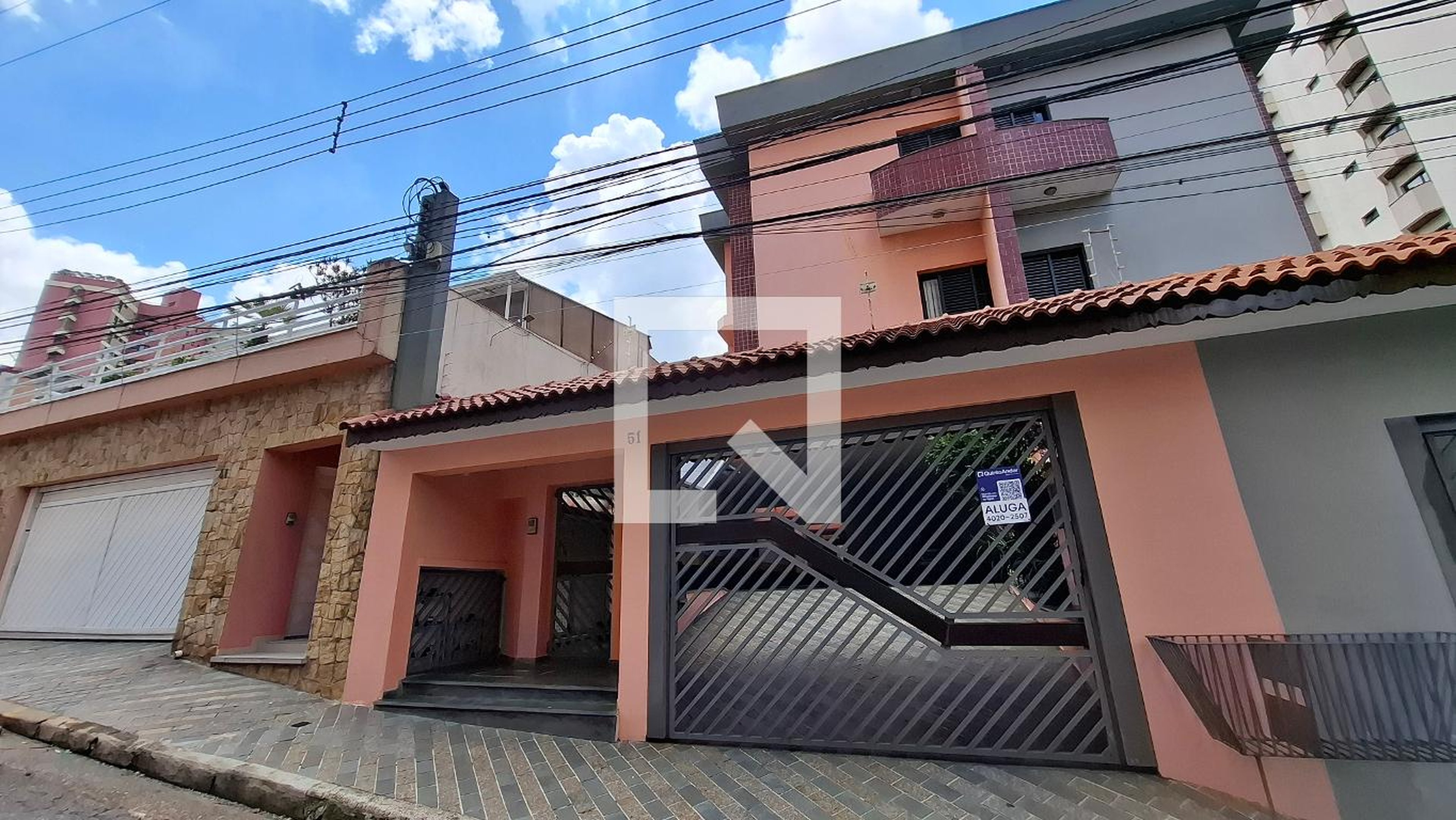 Fachada Condomínio em Travessa João Rodrigues, 51