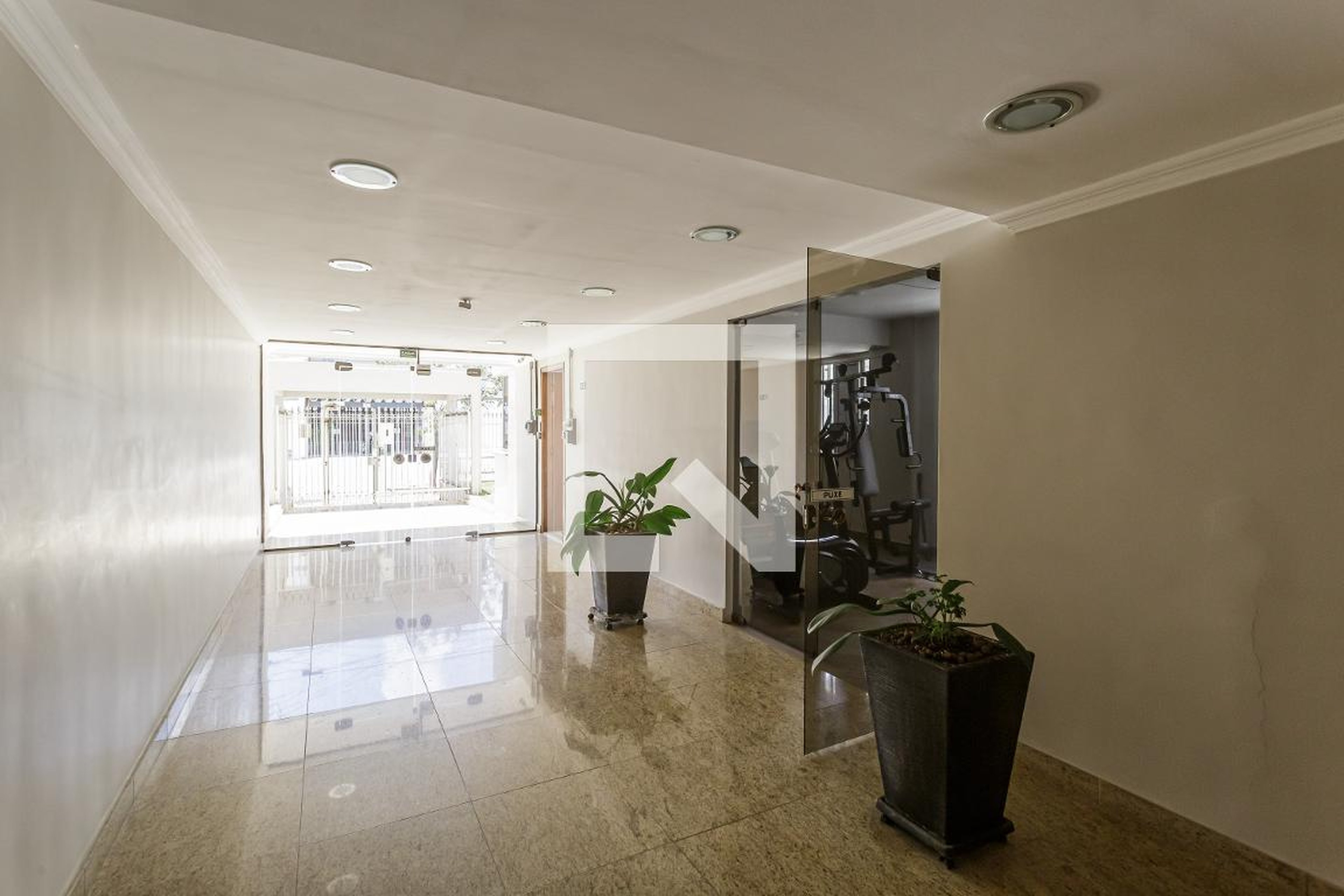 Hall social - Miruna