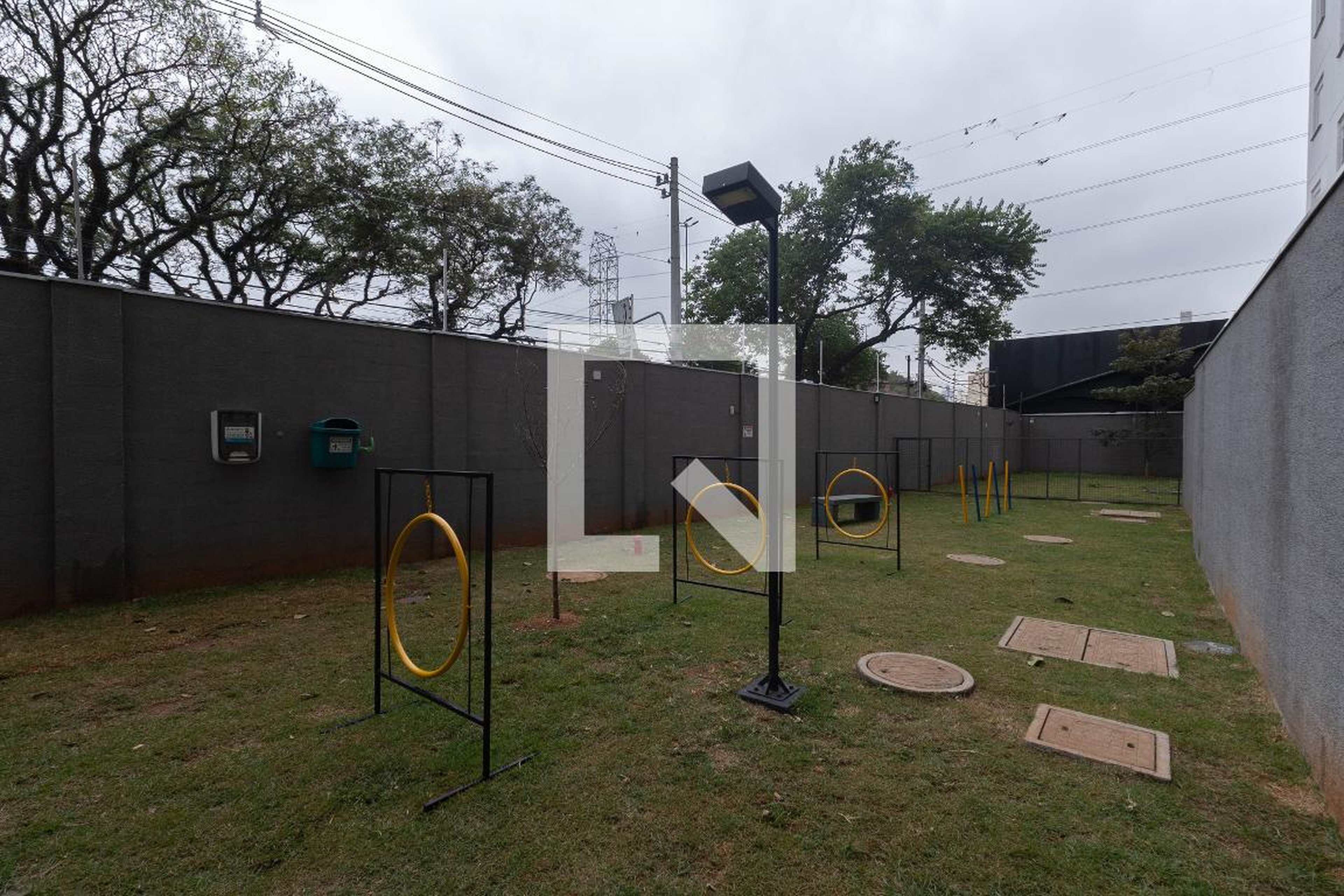 Espaço Pet Condomínio em Rua Nelsom Fuchs, 158