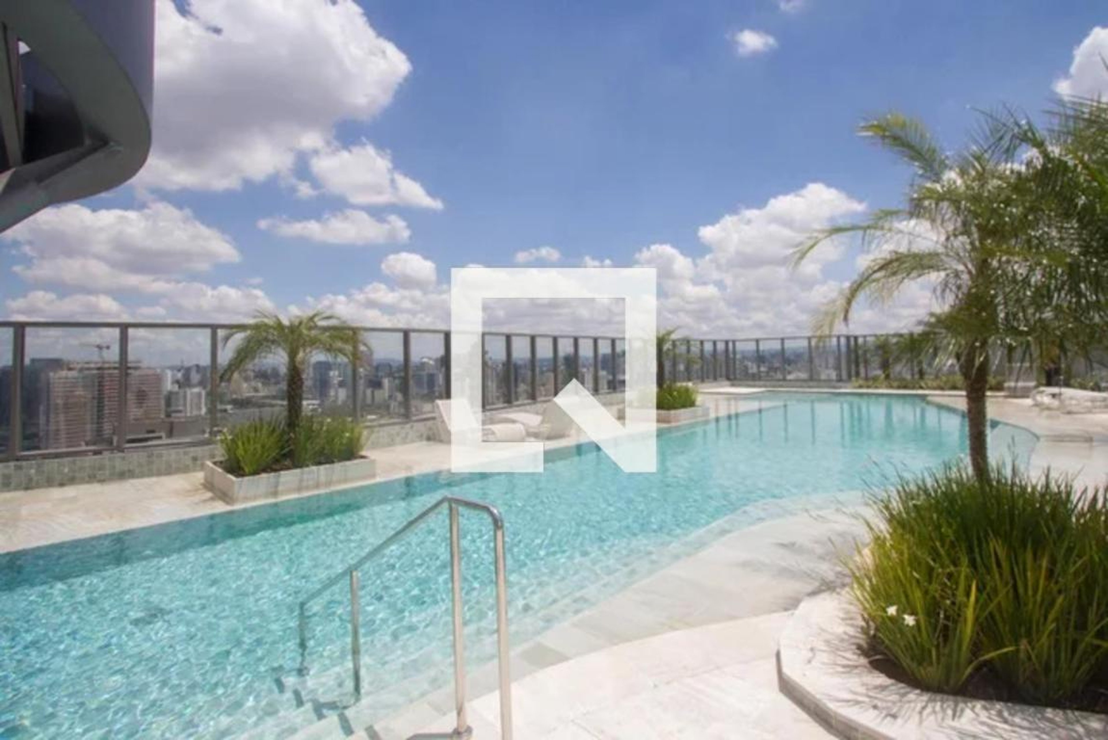 Piscina - Air Brooklin