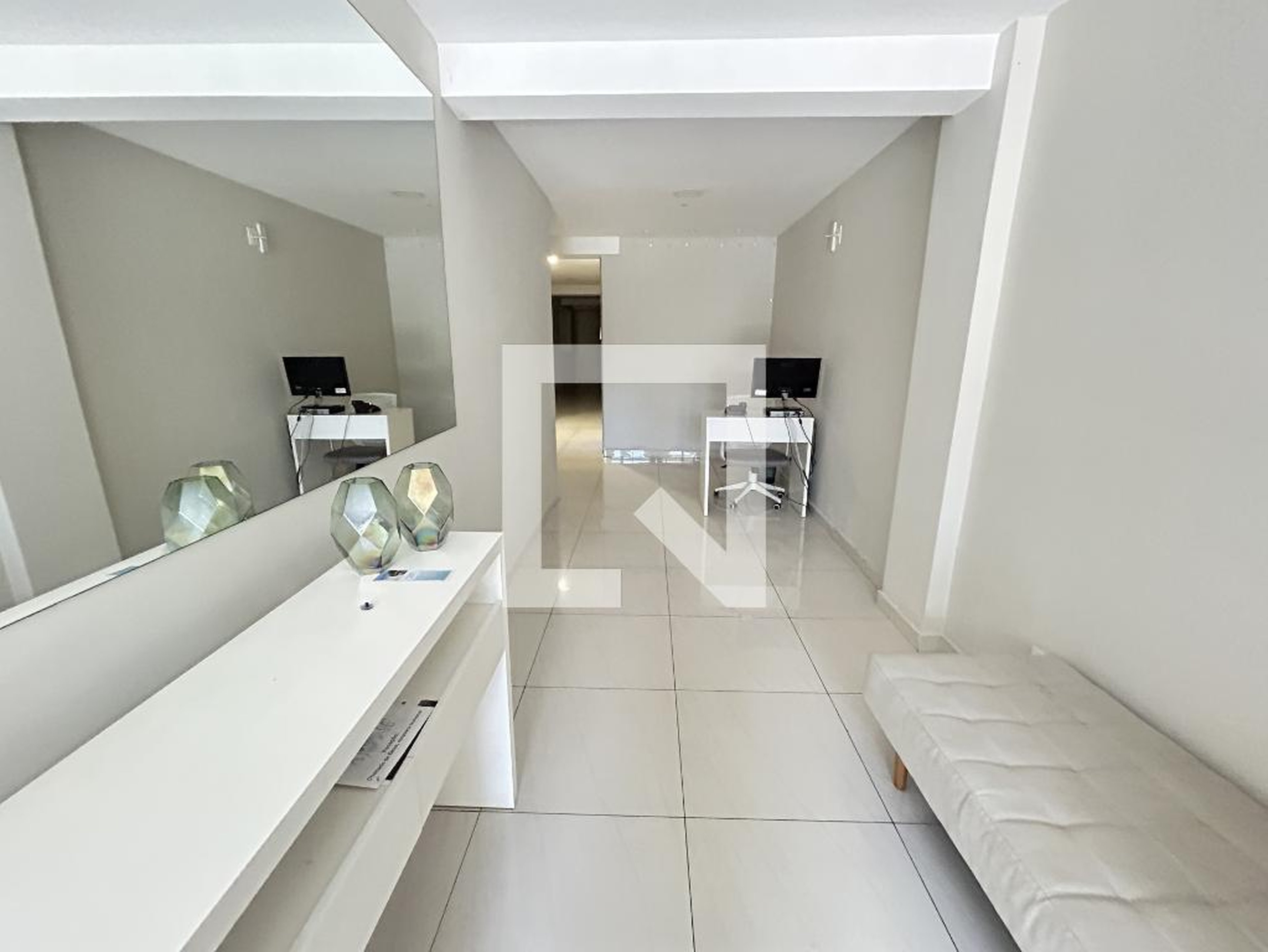 Hall de entrada - Adele Residence