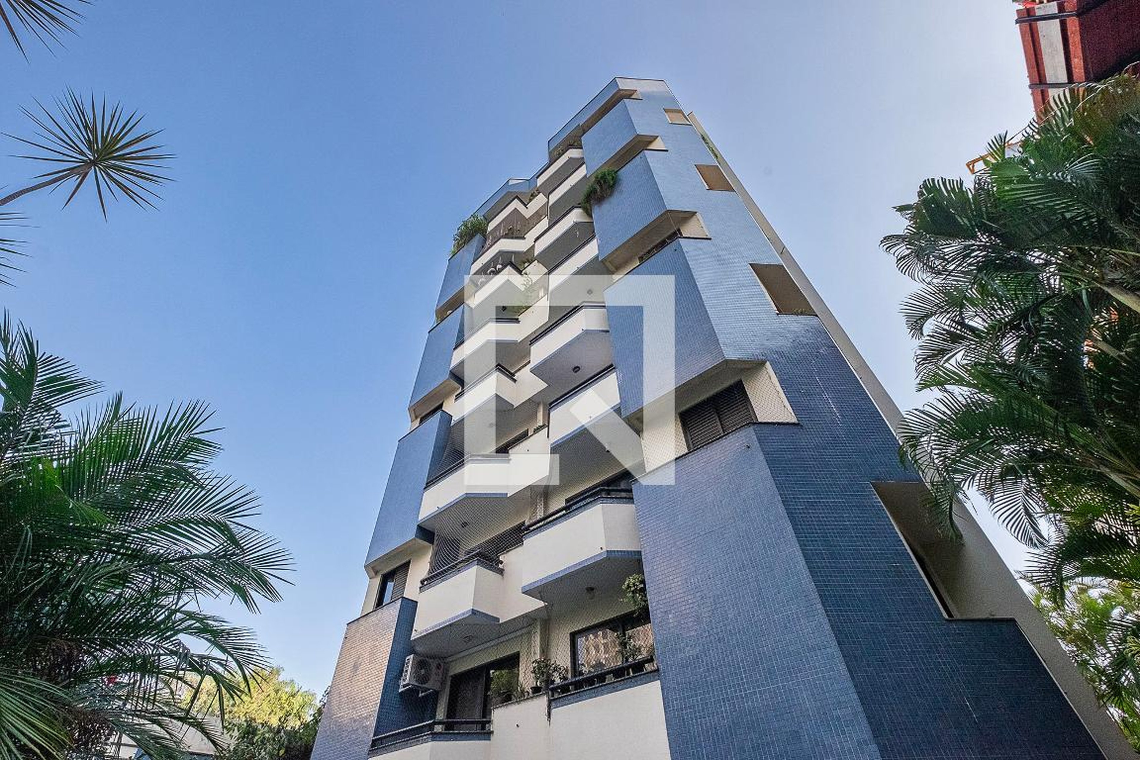 Fachada Condomínio Van Guimarães