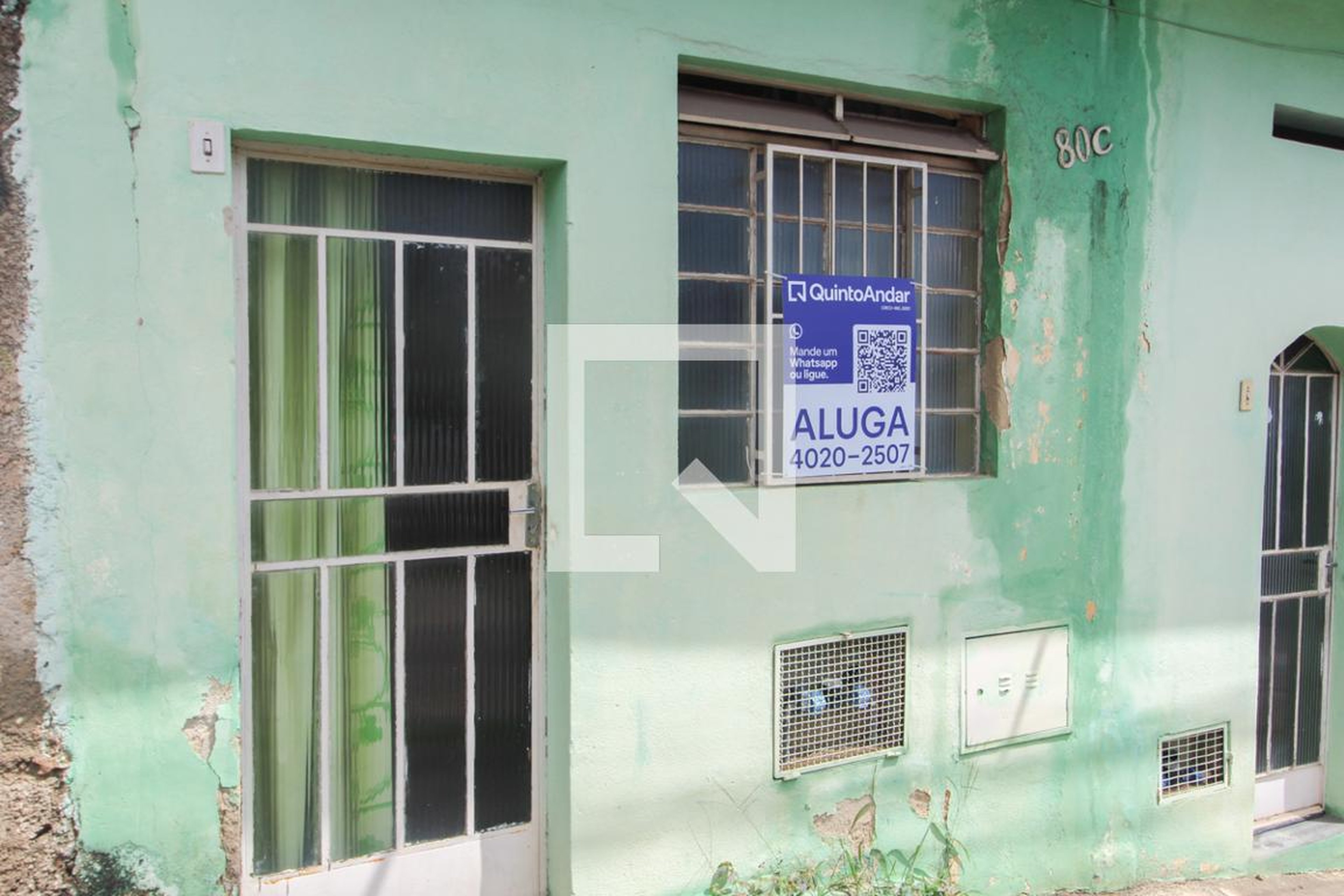 Fachada Condomínio em Rua Lígia, 80