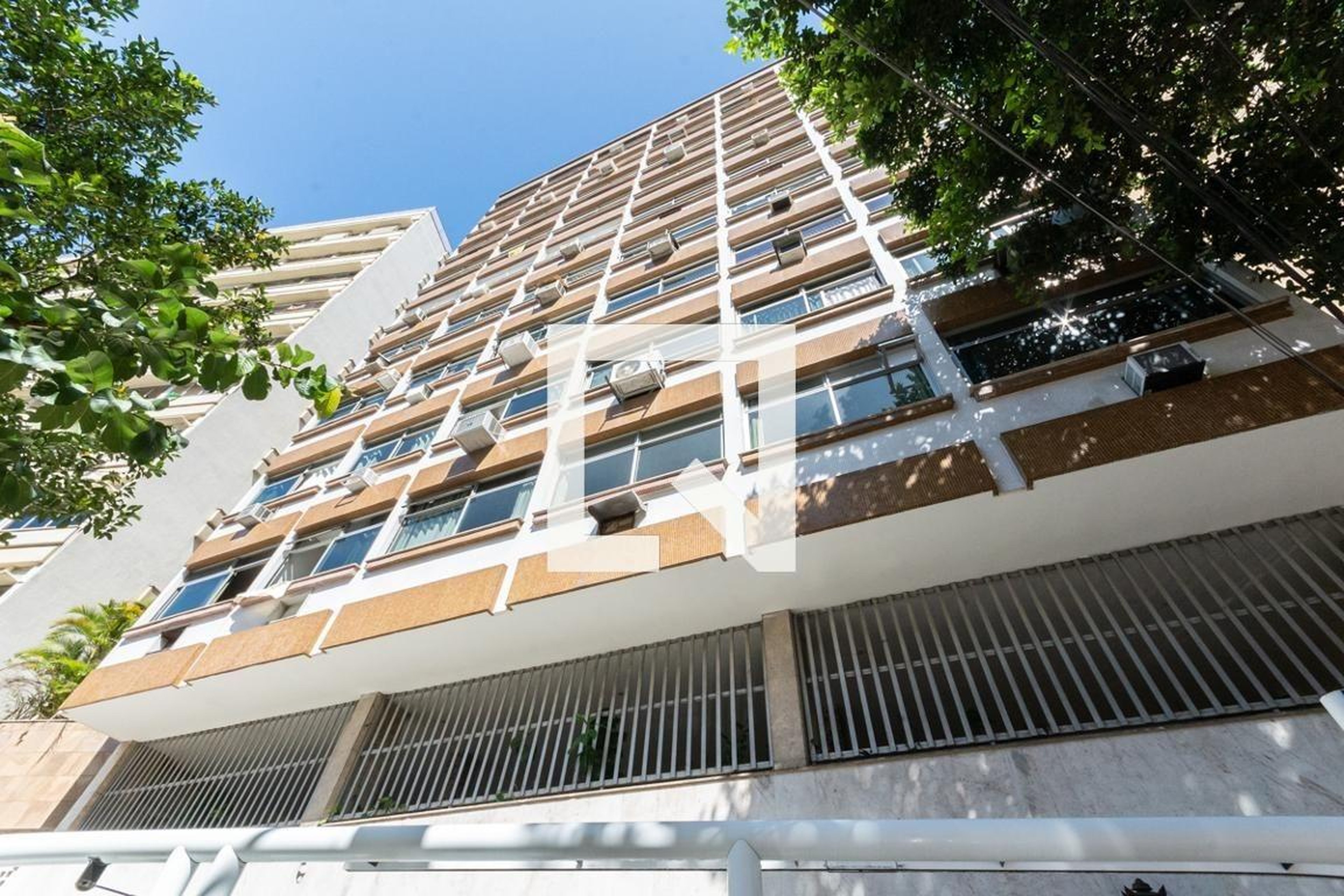 Fachada Condomínio Elena