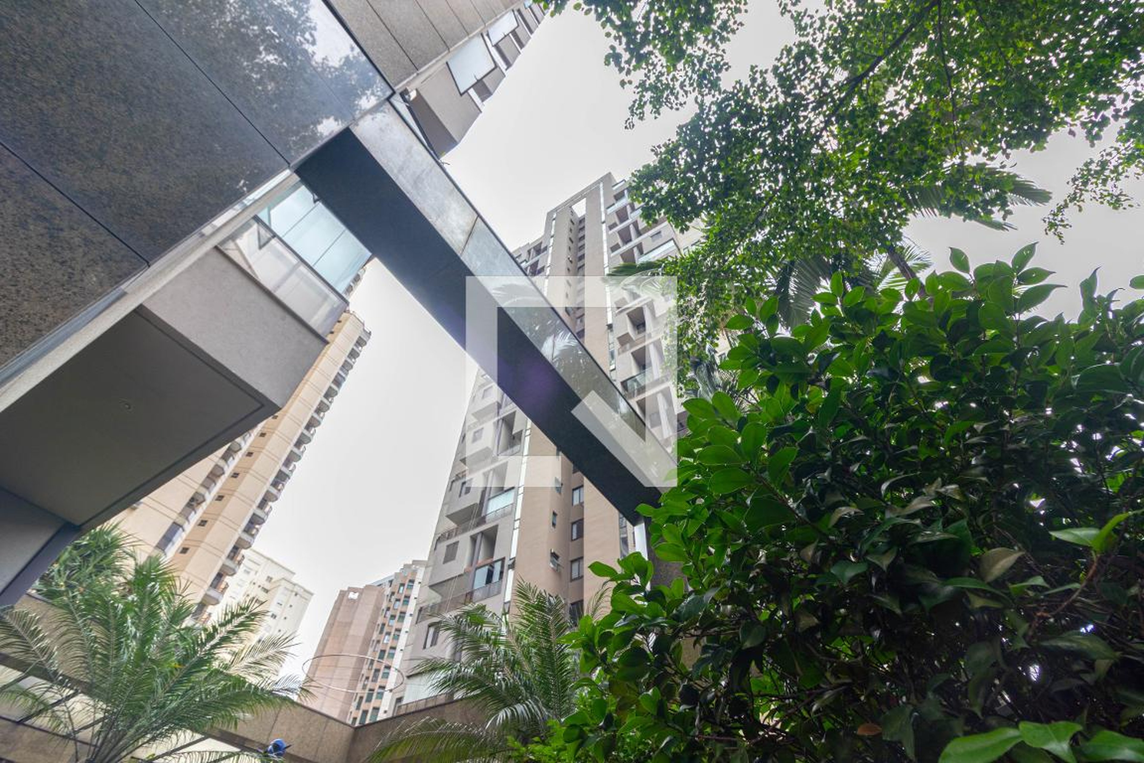 Fachada do Prédio Condomínio Twin Towers