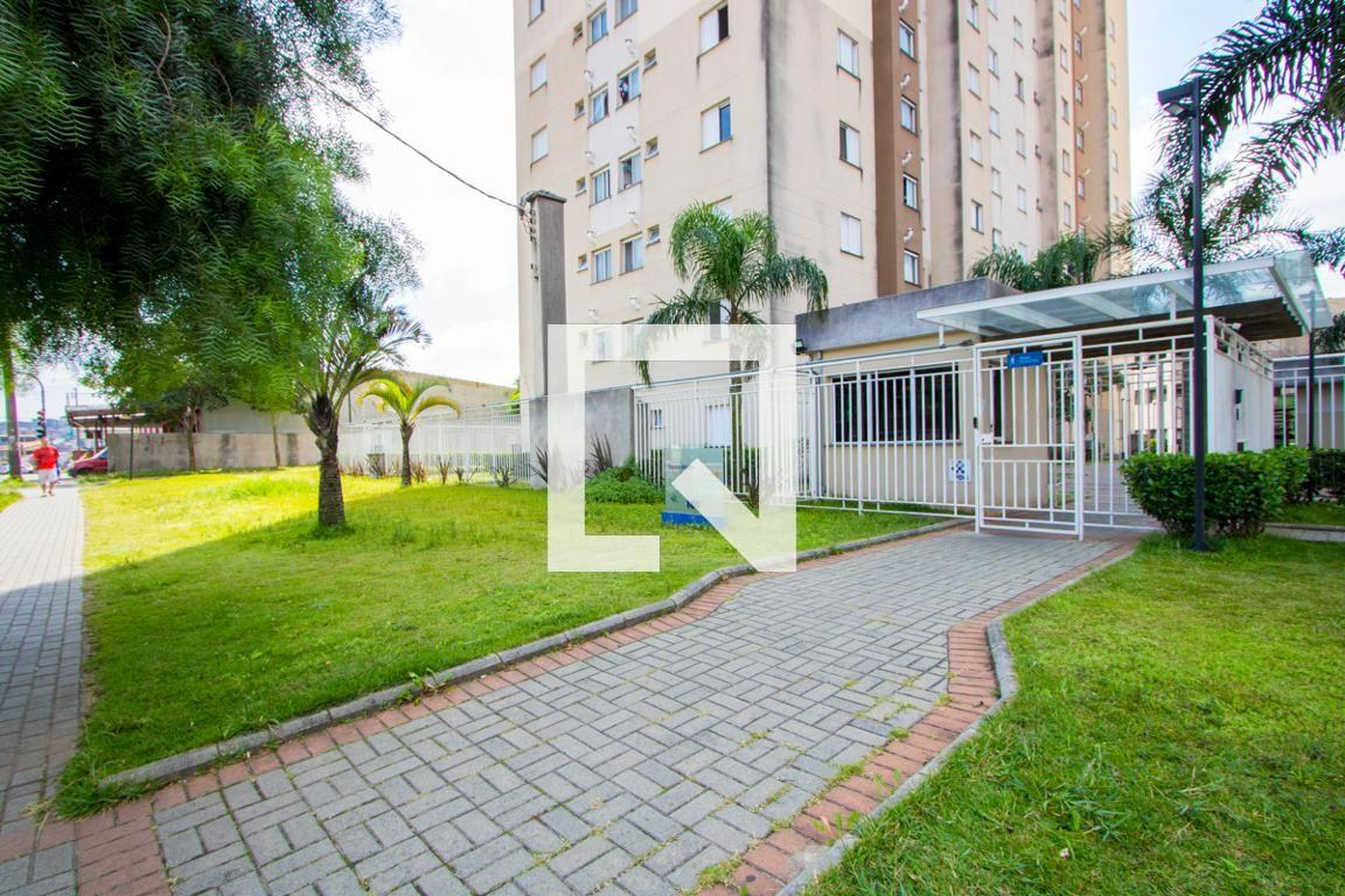 Fachada Residencial Venit