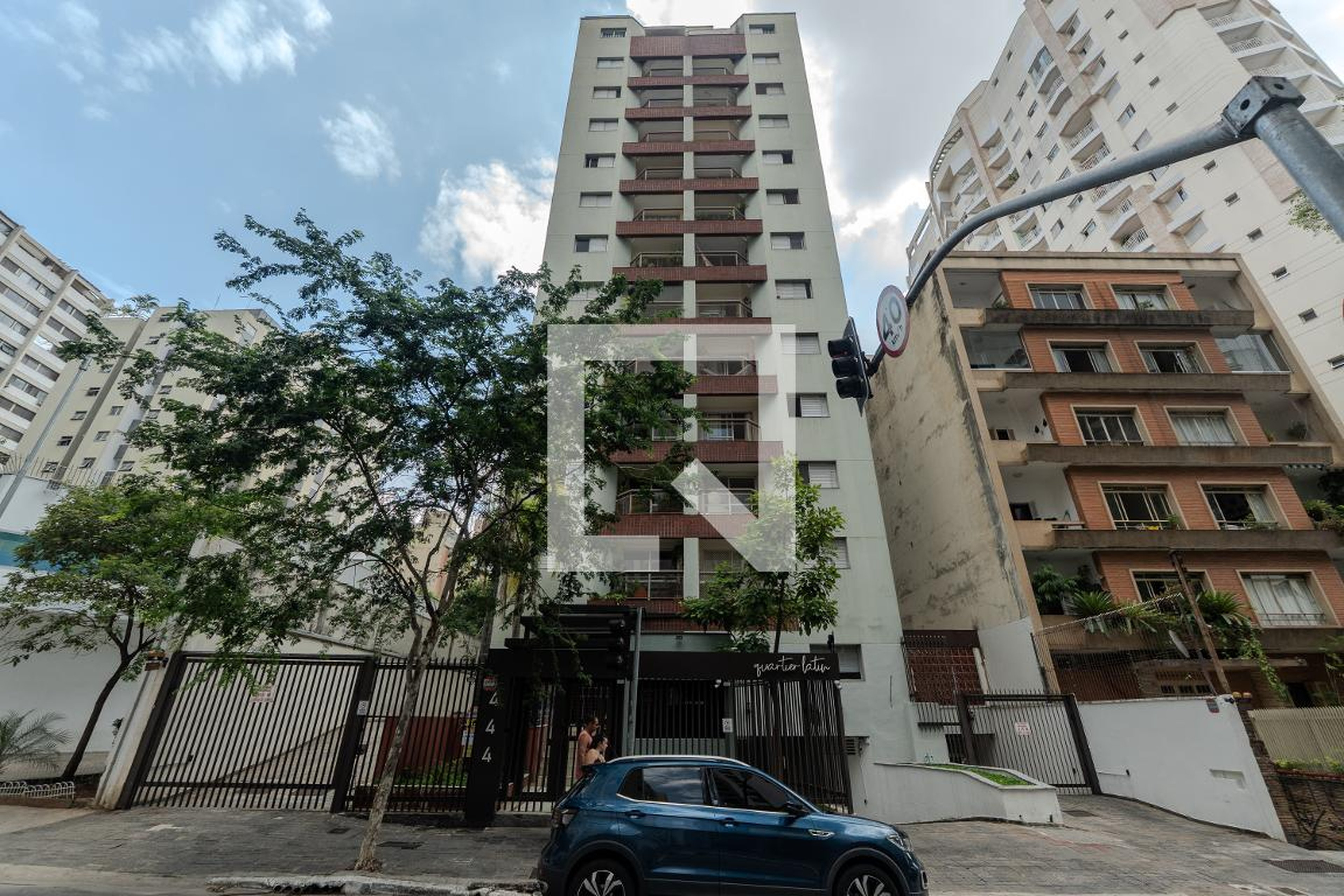 Fachada Edifício Quartier Latin